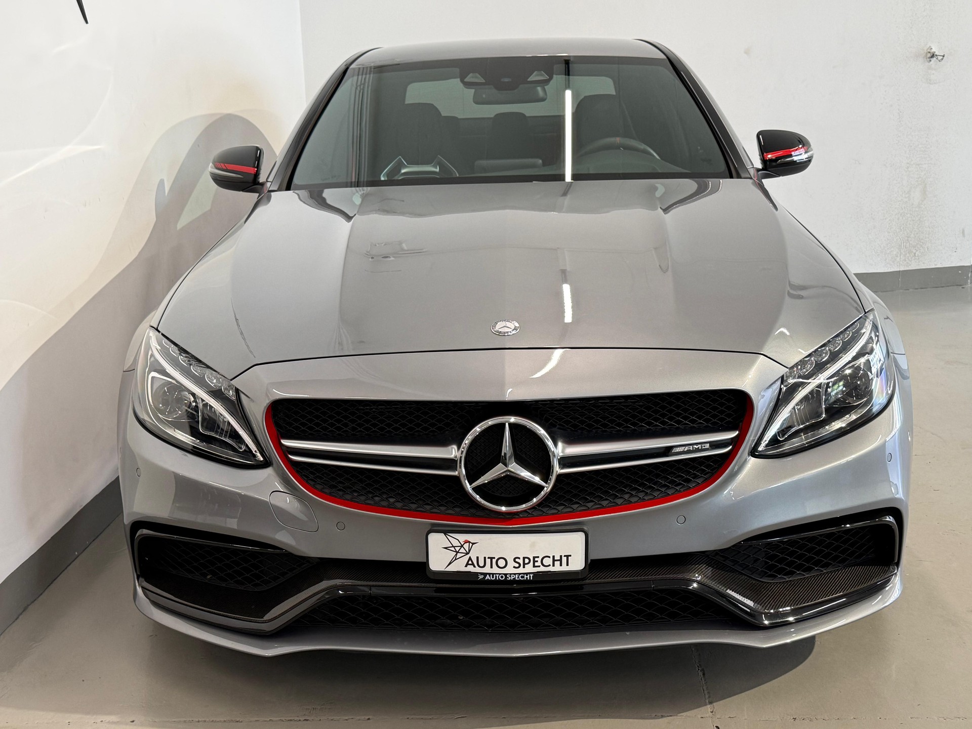 MERCEDES-BENZ C 63 S AMG Edition 1 Speedshift-showroom-element-2