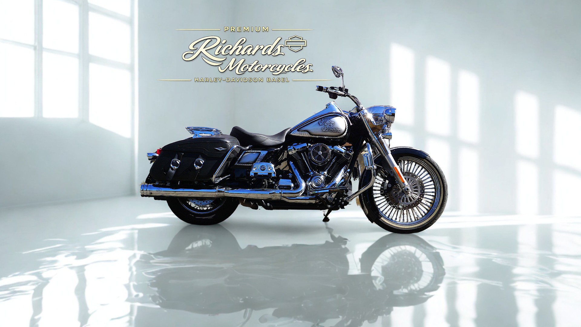 HARLEY-DAVIDSON FLHRC Road King Classic 107 ABS