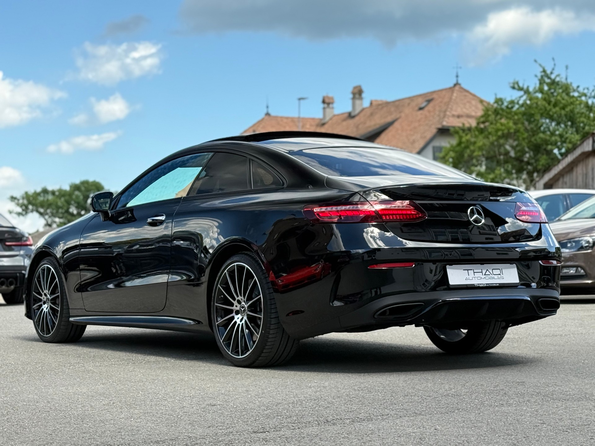 MERCEDES-BENZ E 450 Coupé 4Matic AMG Line 9G-Tronic-image-9