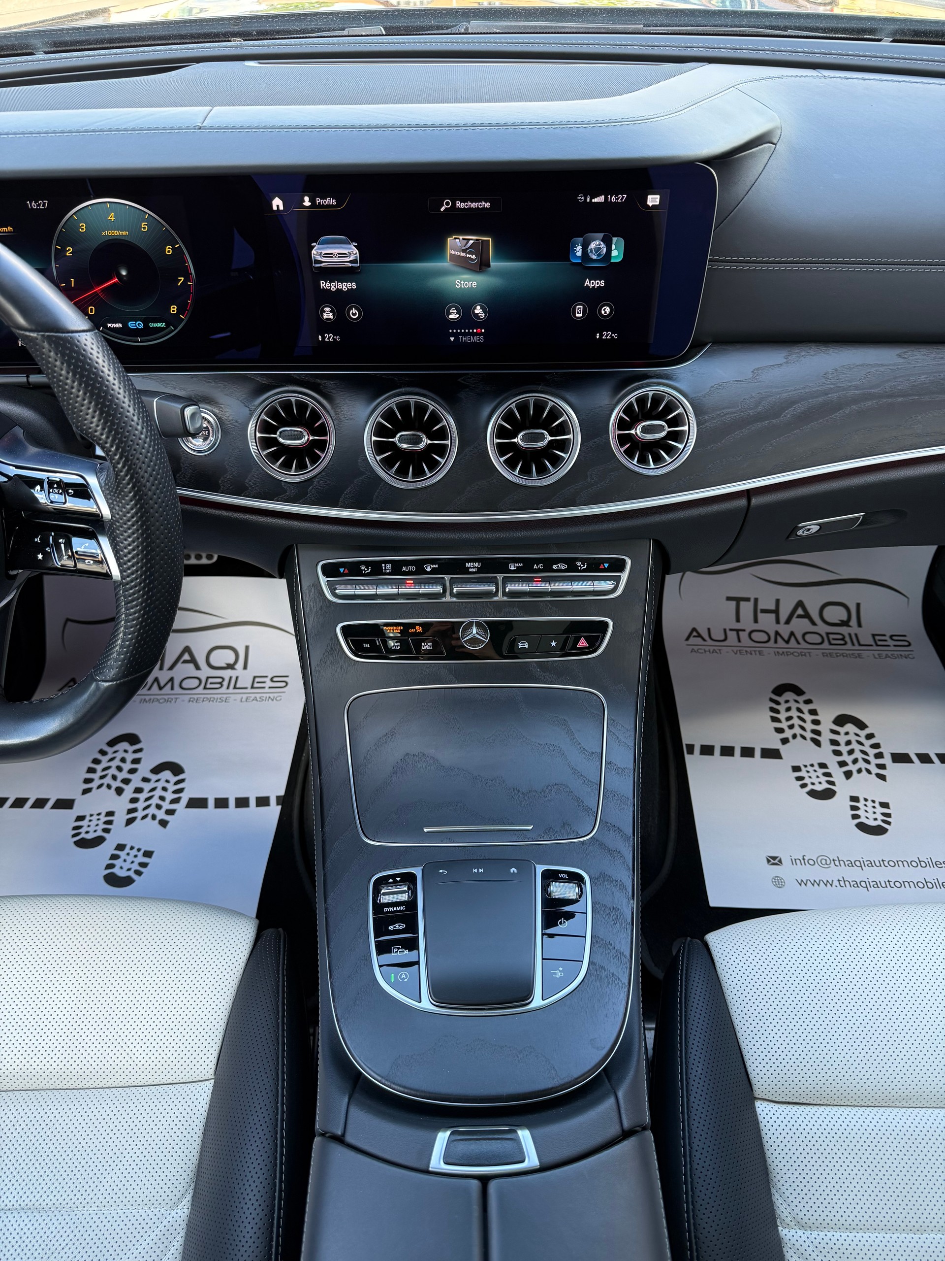 MERCEDES-BENZ E 450 Coupé 4Matic AMG Line 9G-Tronic-image-24