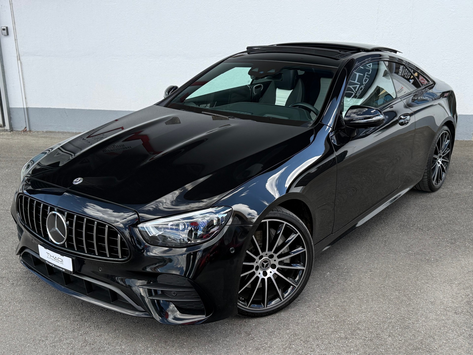 MERCEDES-BENZ E 450 Coupé 4Matic AMG Line 9G-Tronic-image-5