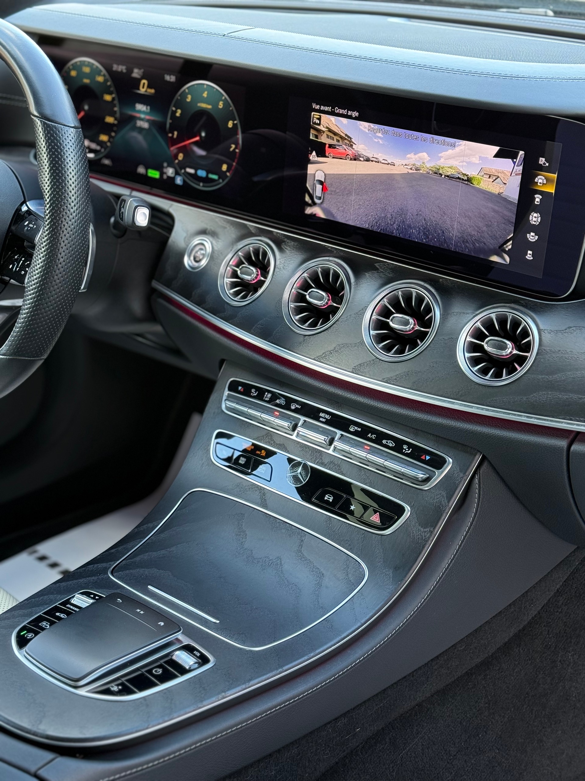 MERCEDES-BENZ E 450 Coupé 4Matic AMG Line 9G-Tronic-image-29