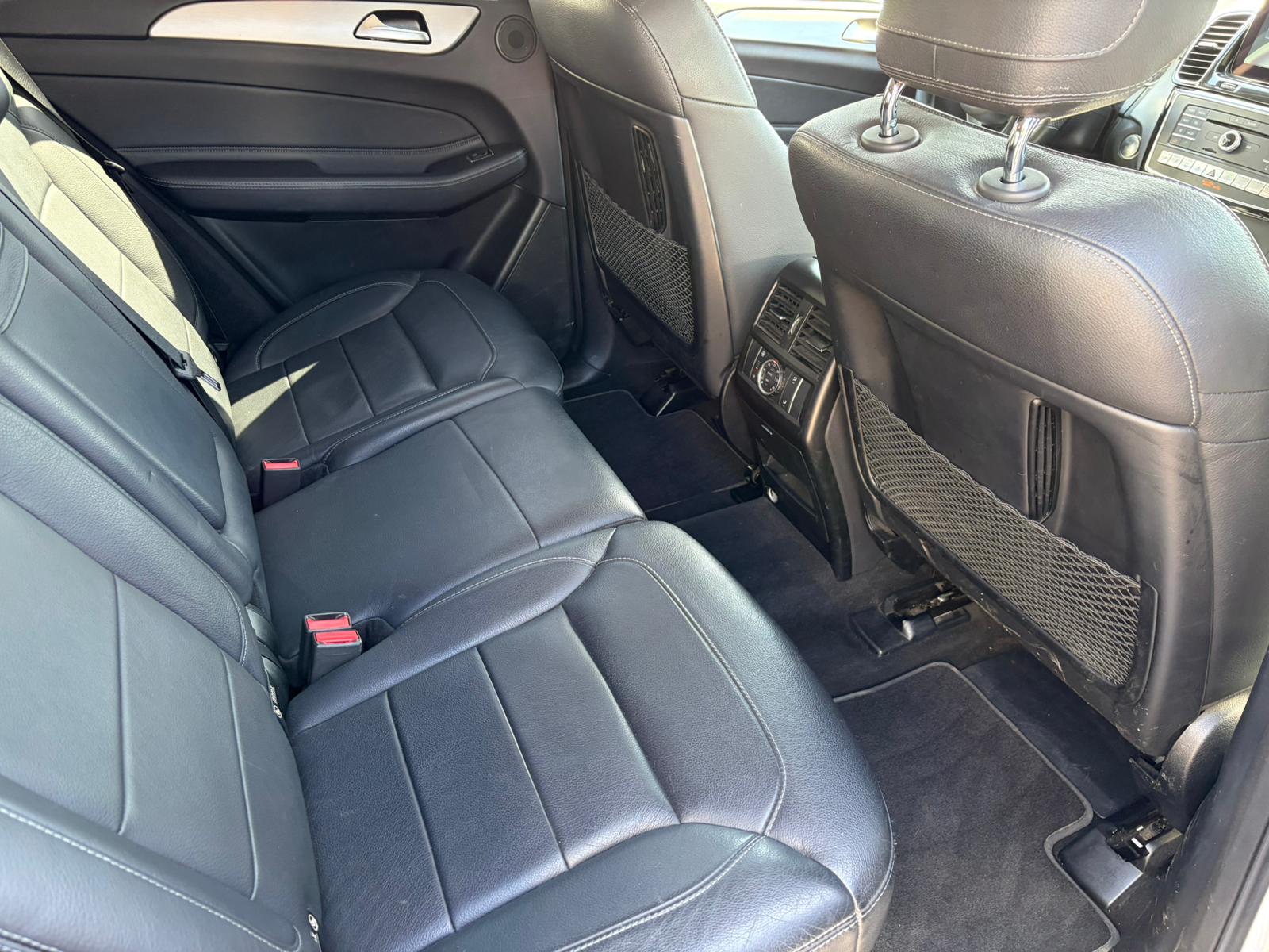 MERCEDES-BENZ GLE 350 d Executive 4Matic 9G-Tronic-image-10