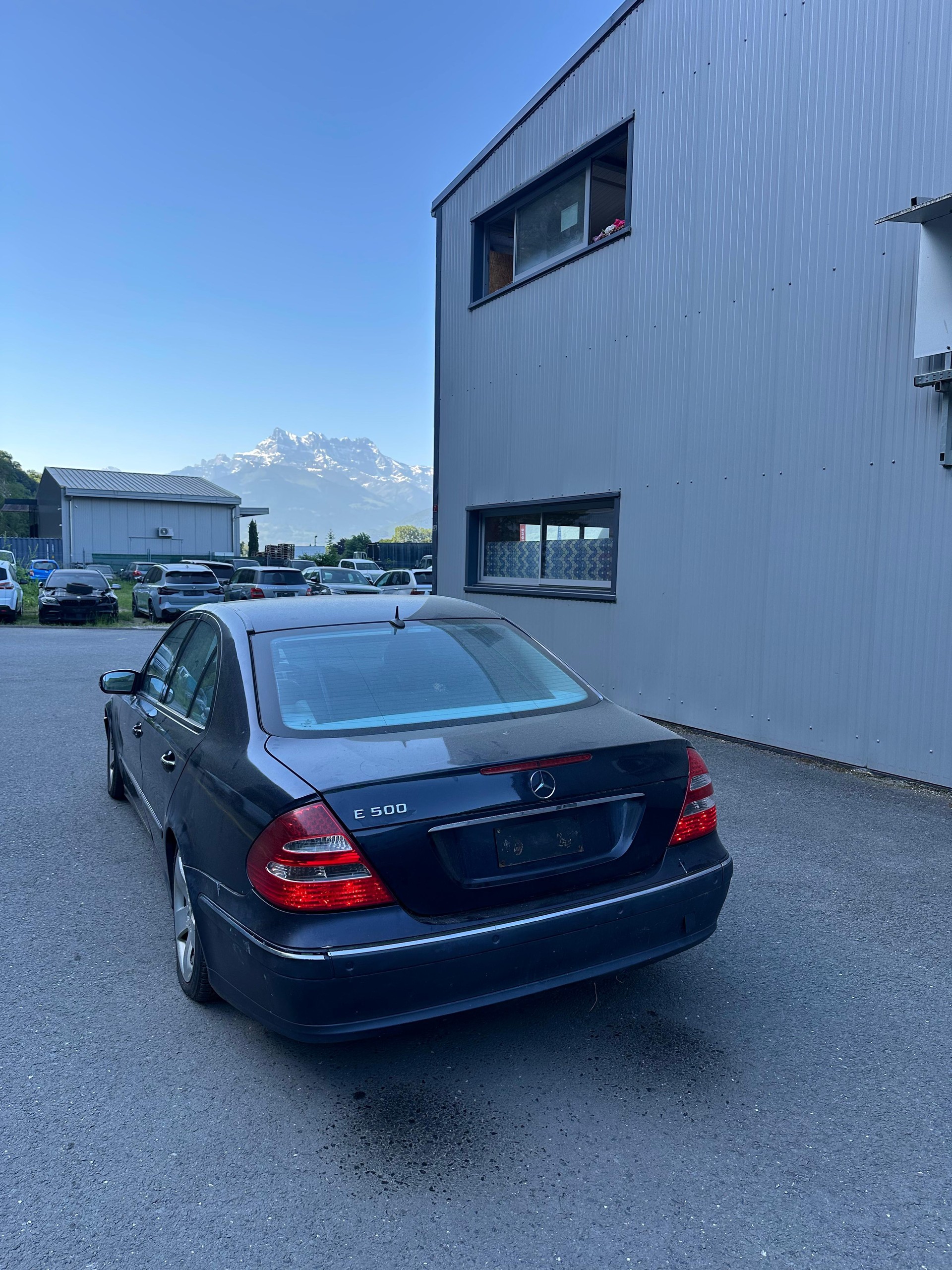 MERCEDES-BENZ E 500 Avantgarde Automatic-image-3