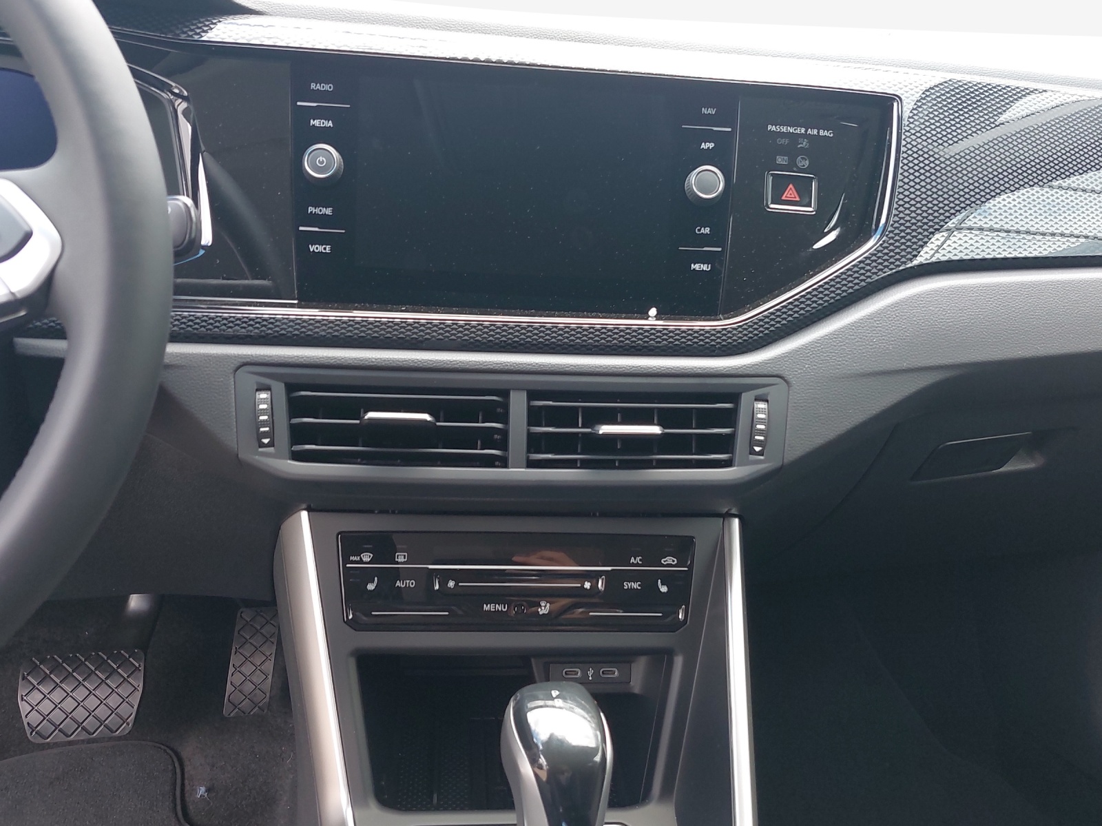 VW Polo 1.0 TSI Life DSG-image-10
