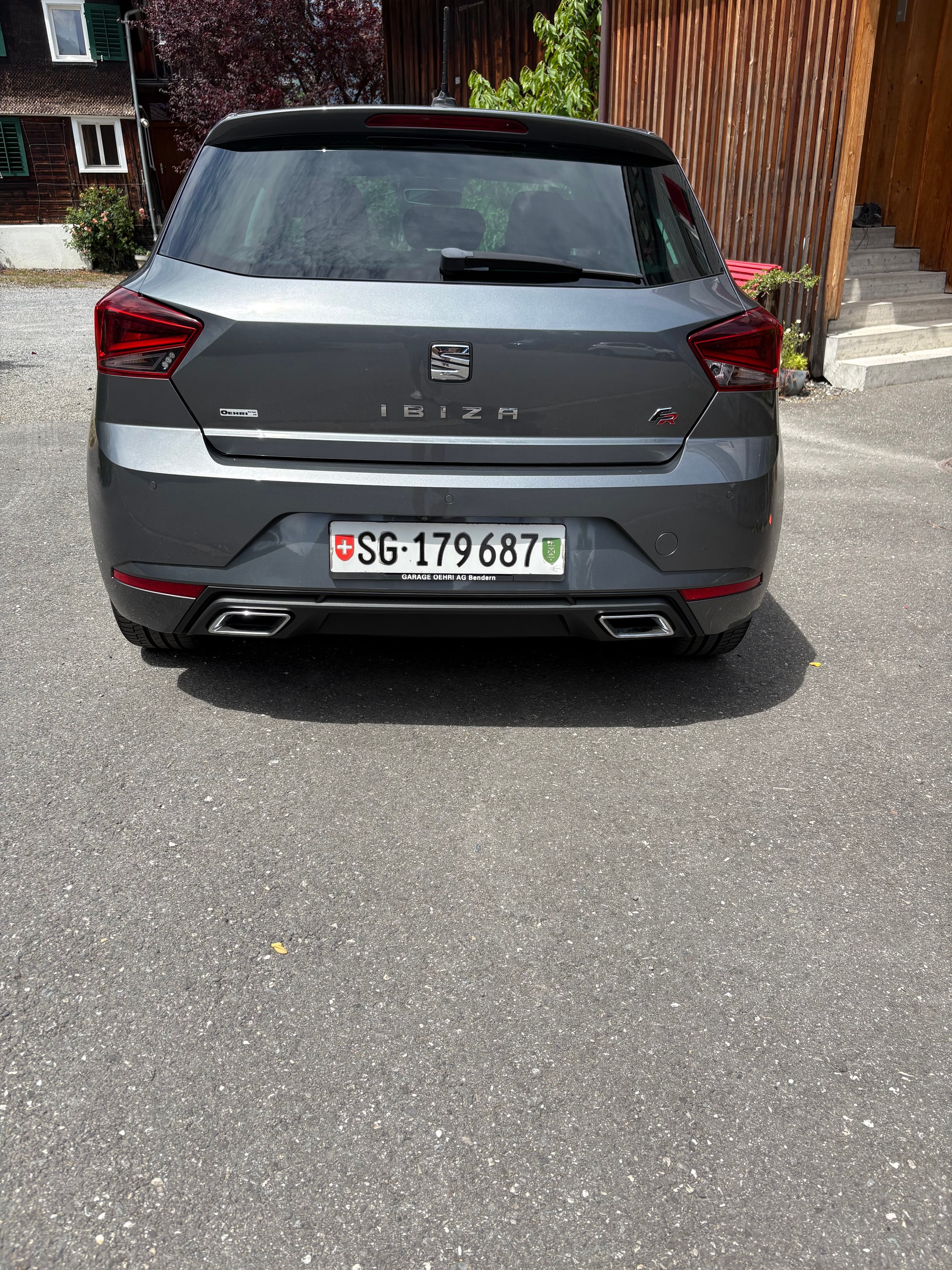 SEAT 1.5 TSI Swiss FR-image-3