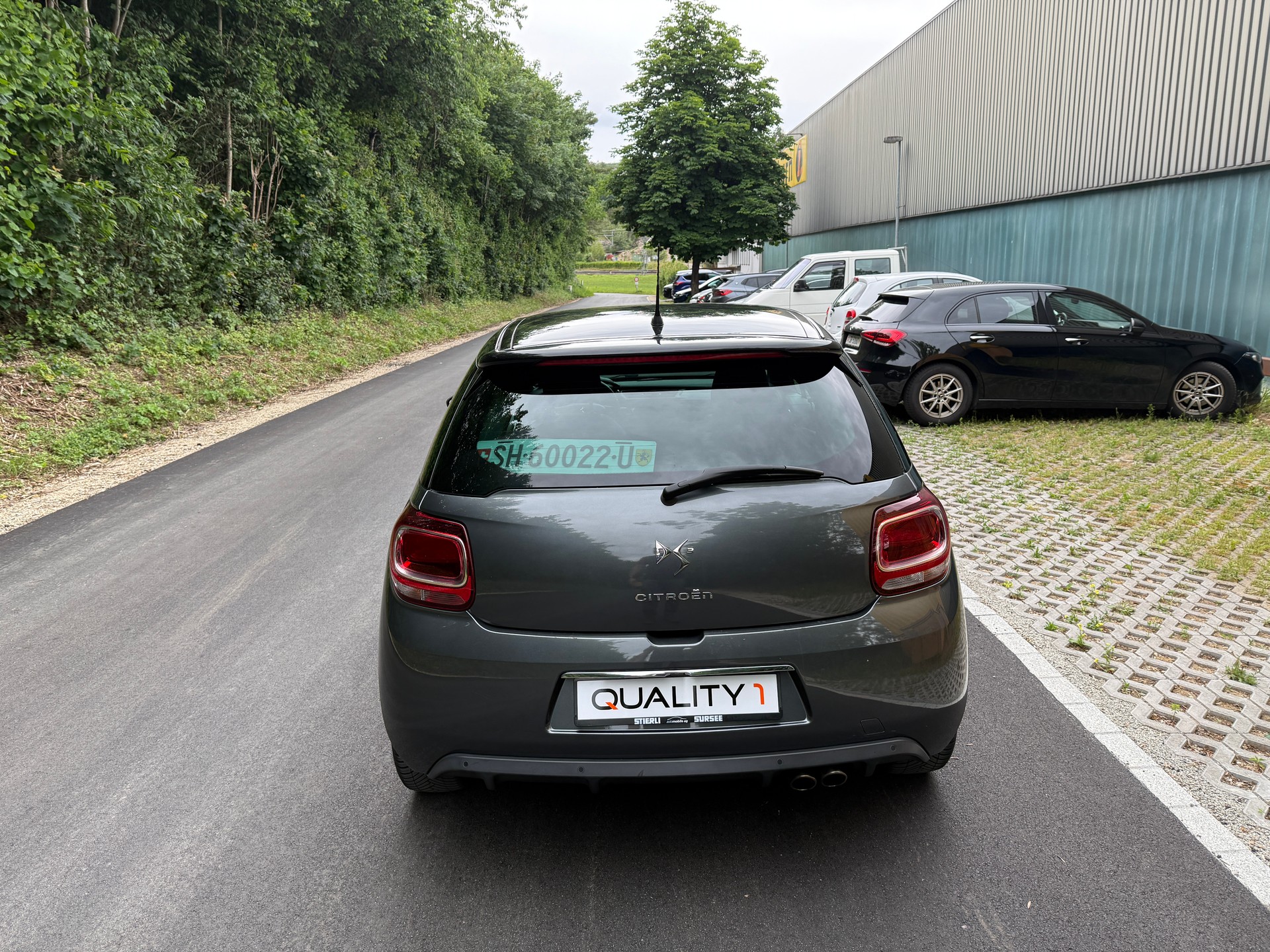 DS AUTOMOBILES DS3 1.6 THP Faubourg Addict-image-3