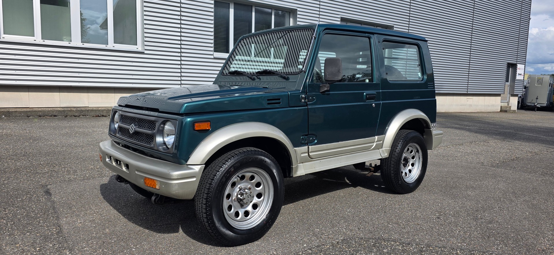 SUZUKI Samurai Wagon EFI-image-0