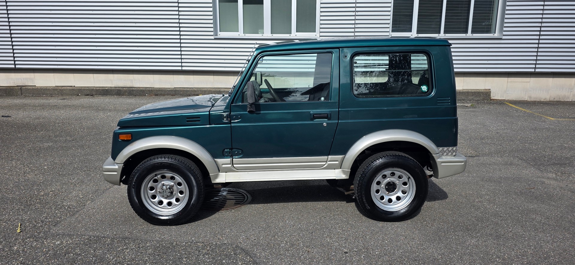 SUZUKI Samurai Wagon EFI-image-1