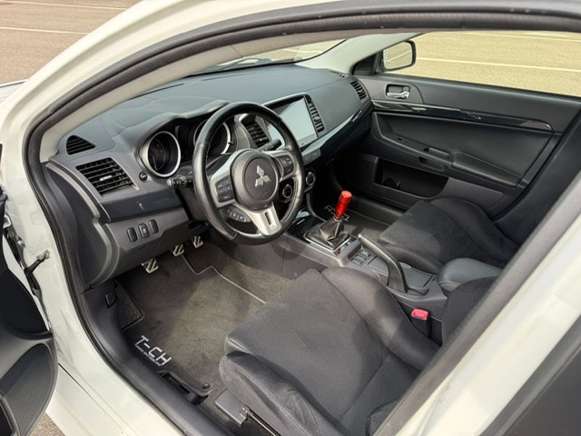 MITSUBISHI 2.0 T MIVEC EVO Final Edition-image-4