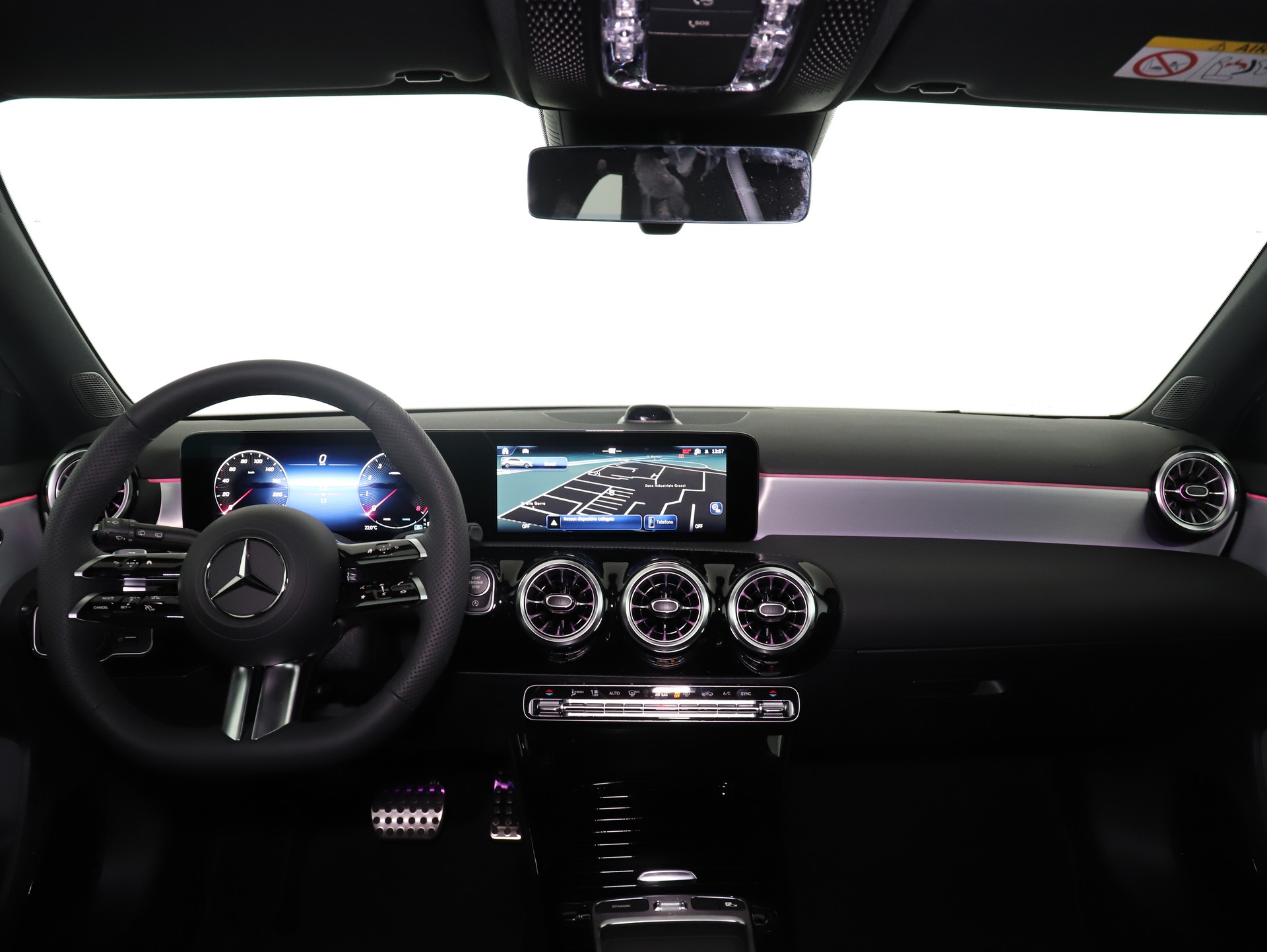 MERCEDES-BENZ A 200 Night Star 7G-DCT-image-12