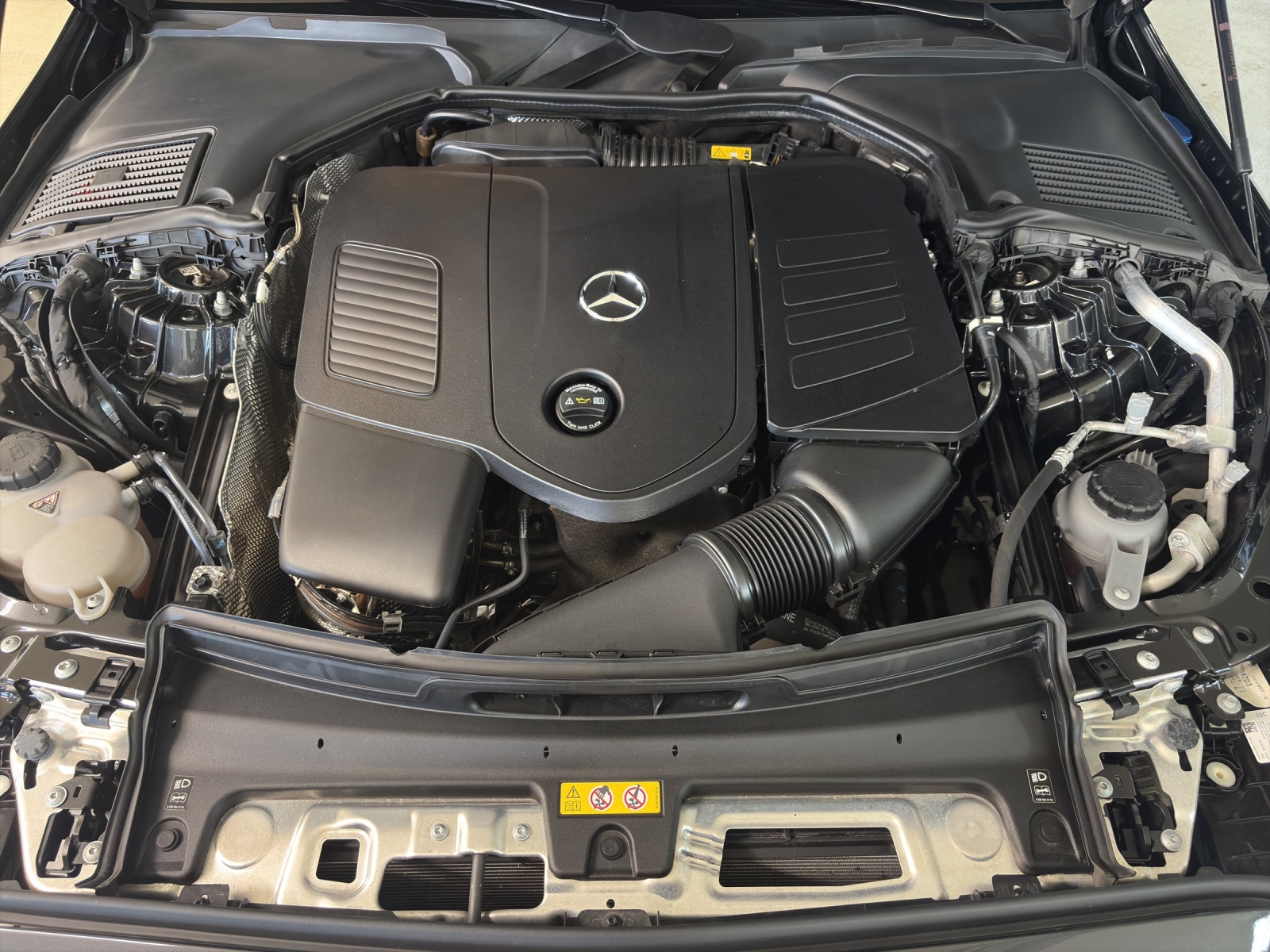 Image MERCEDES-BENZ C-200 C 200 T 4Matic Avantgarde