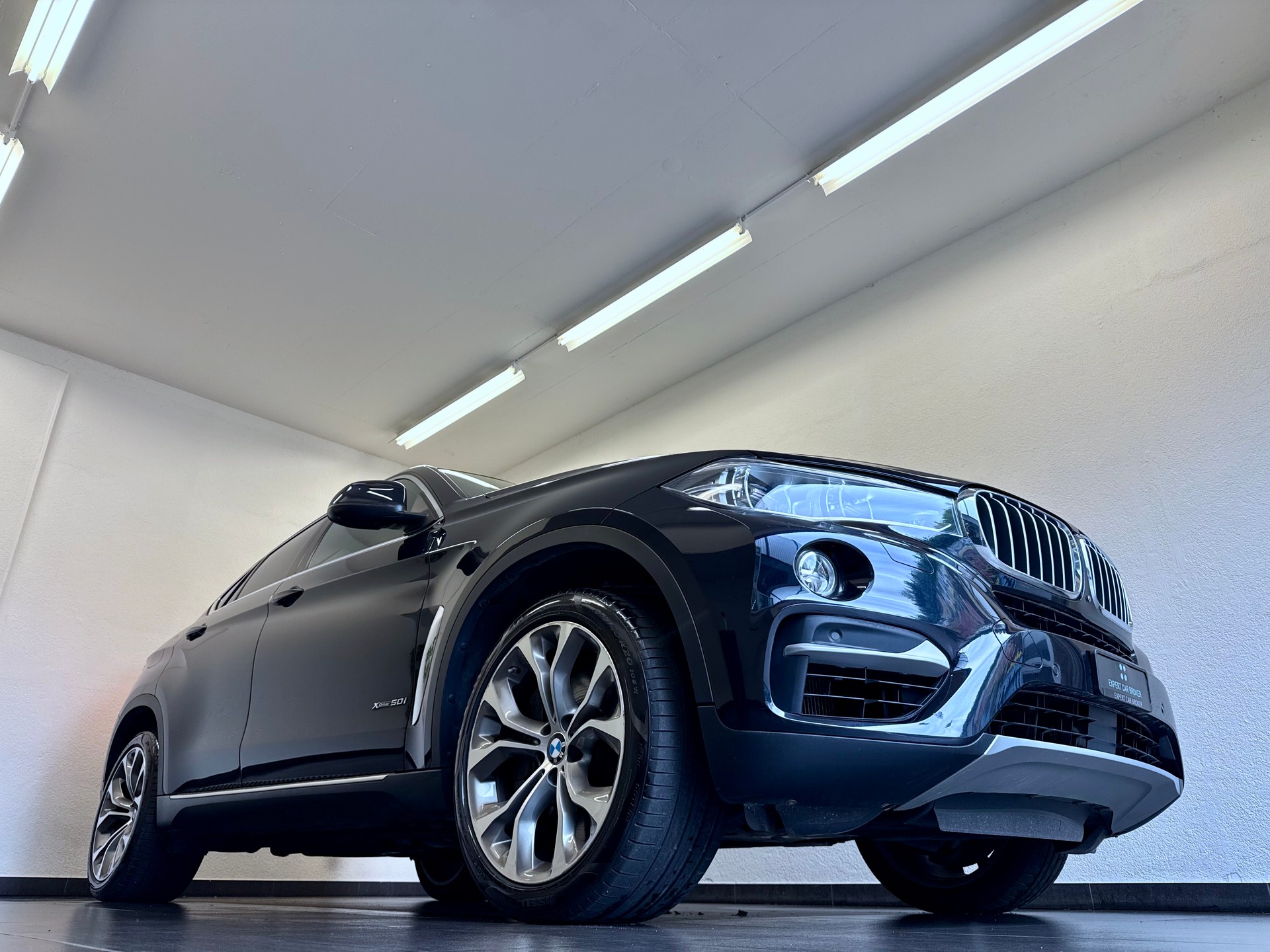 BMW X6 xDrive 50i Steptronic-image-2