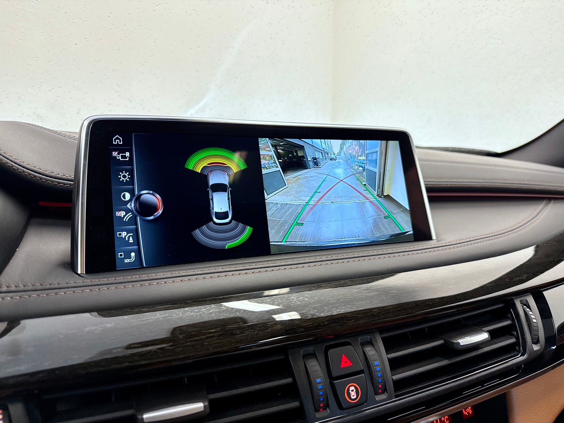 BMW X6 xDrive 50i Steptronic-image-29