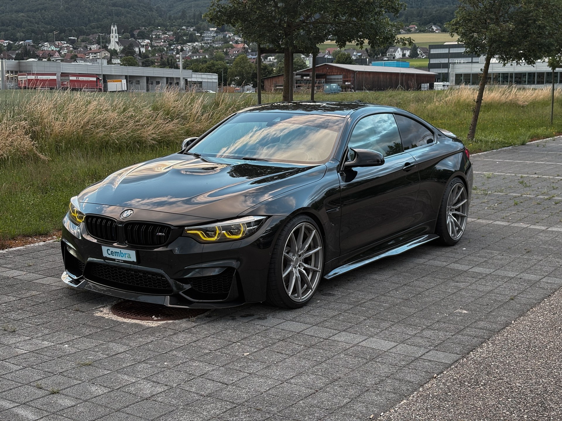 BMW M4 Coupé Competition DKG-image-8