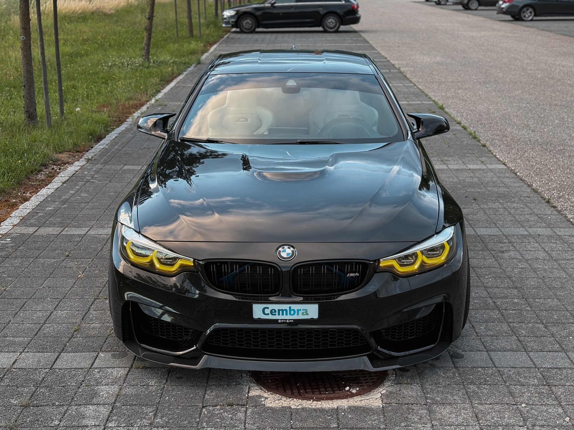 BMW M4 Coupé Competition DKG-image-7