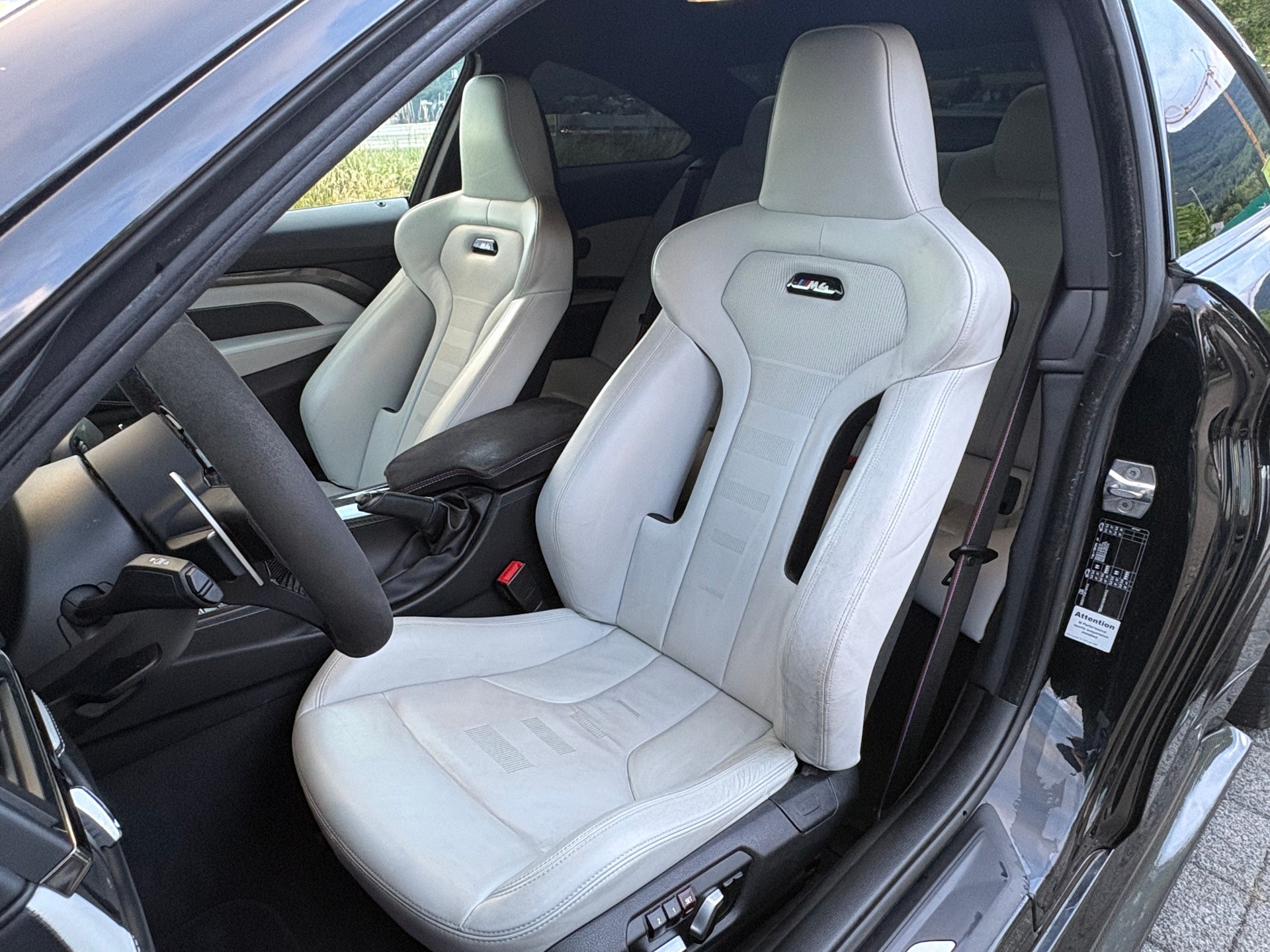BMW M4 Coupé Competition DKG-image-12