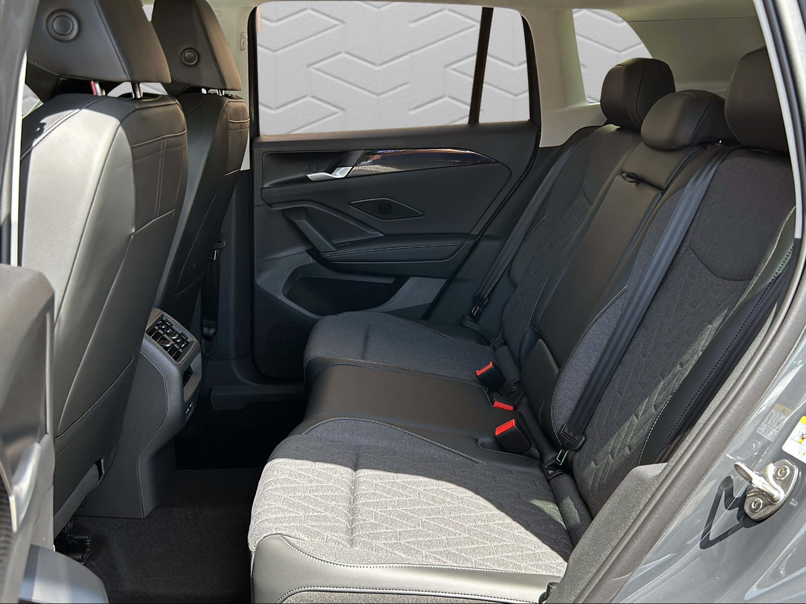 VW Tiguan 1.5 TSI evo2 mHEV United DSG-image-12
