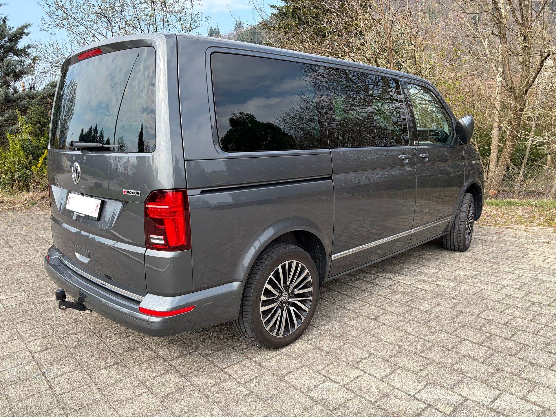VW 2.0 TDI 204 Generation SIX DSG 4m-image-7