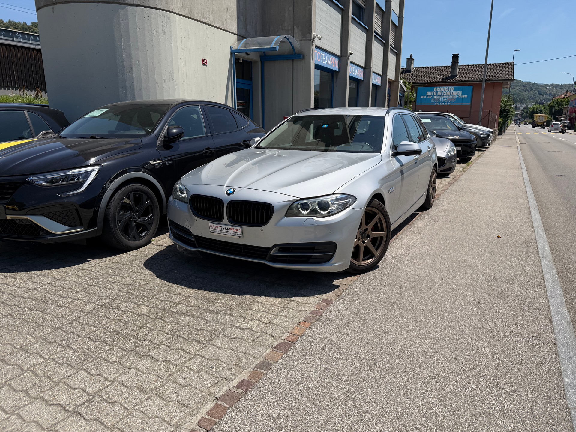 BMW 520d Touring Steptronic-image-0