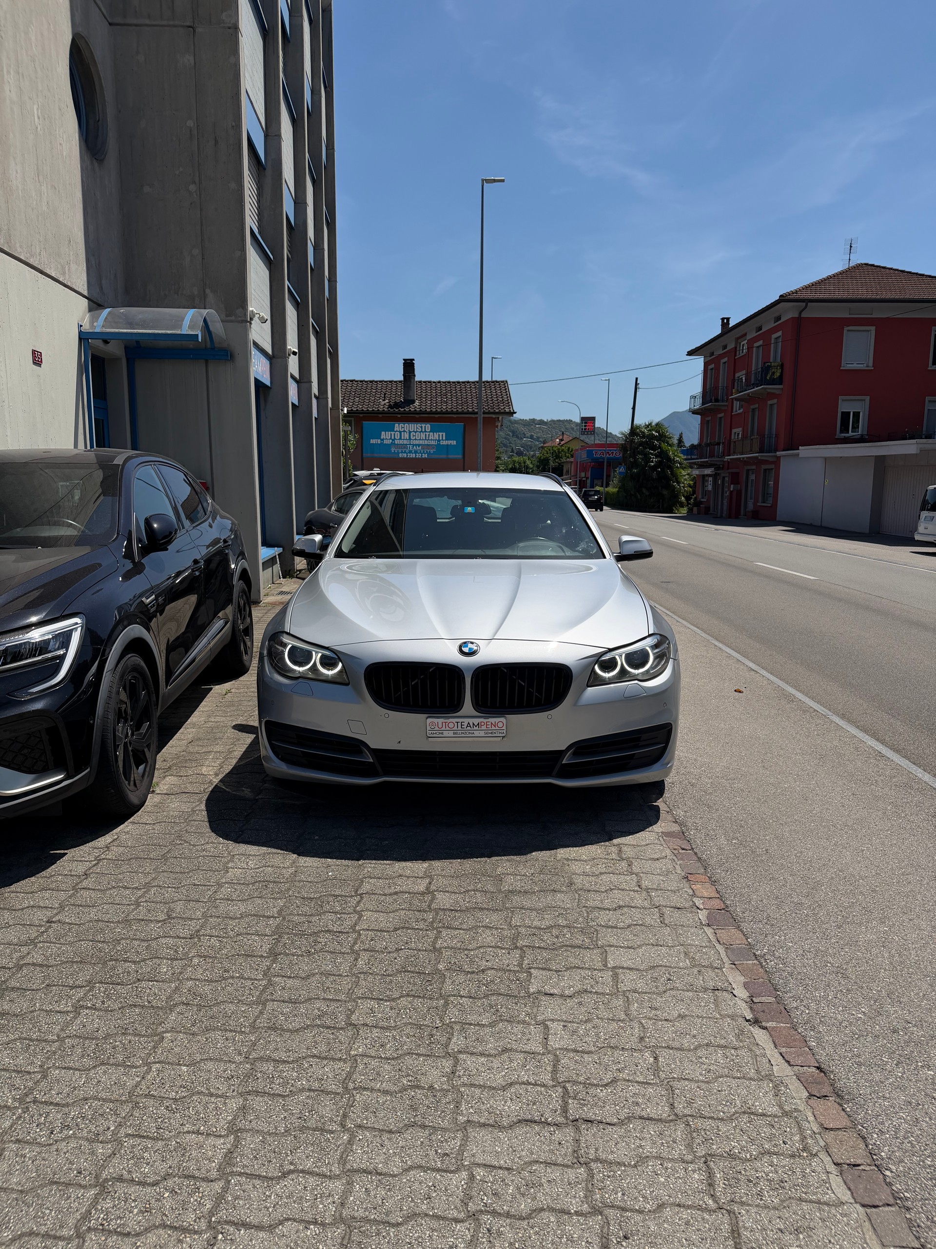 BMW 520d Touring Steptronic-image-1