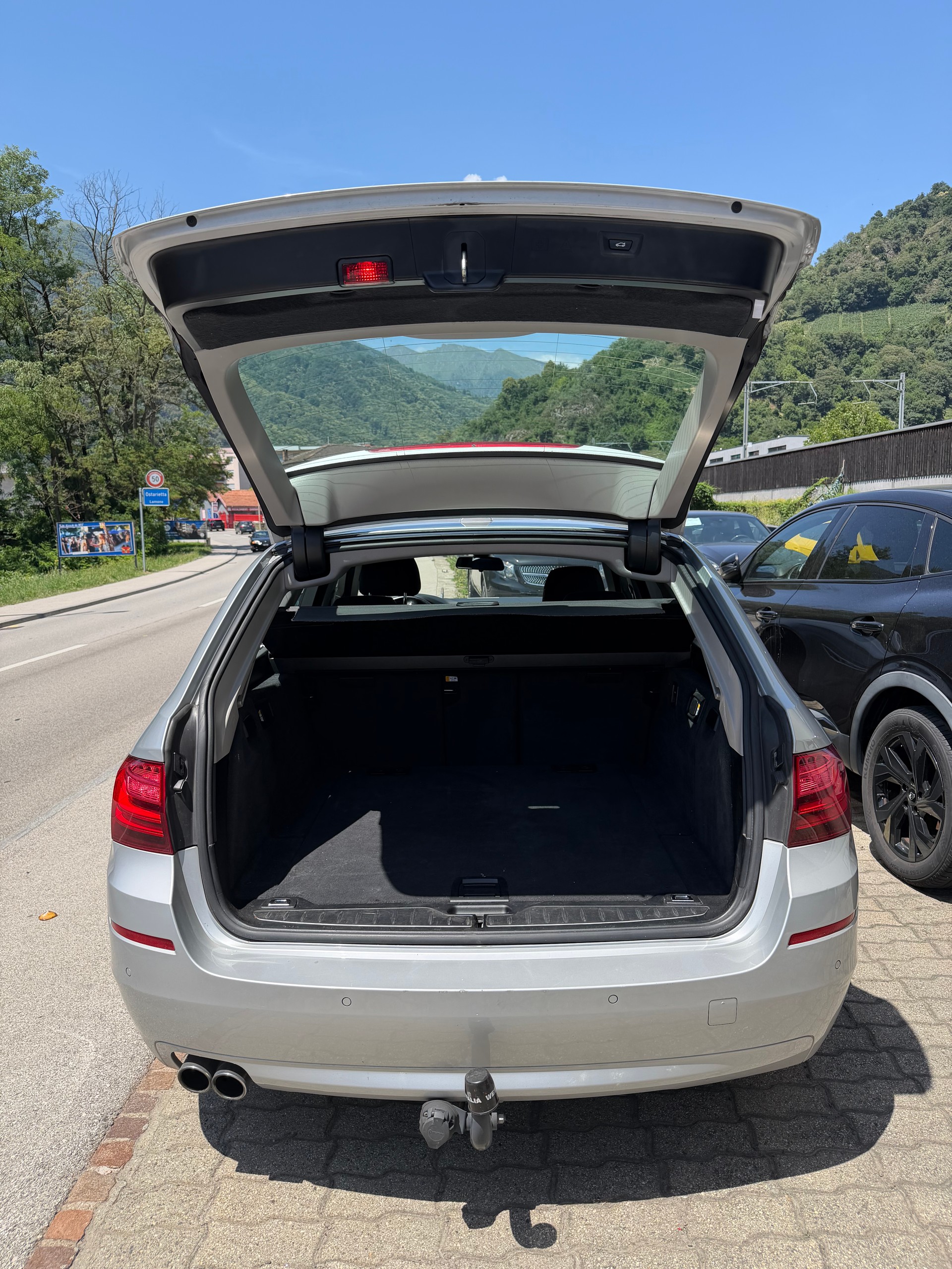 BMW 520d Touring Steptronic-image-6