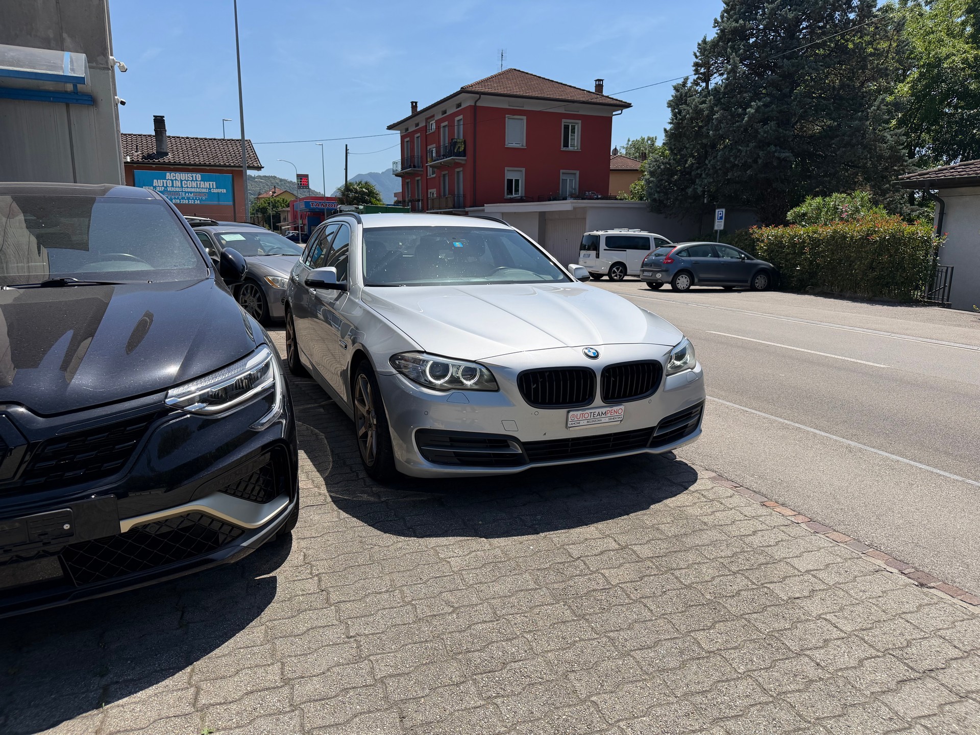 BMW 520d Touring Steptronic-image-2