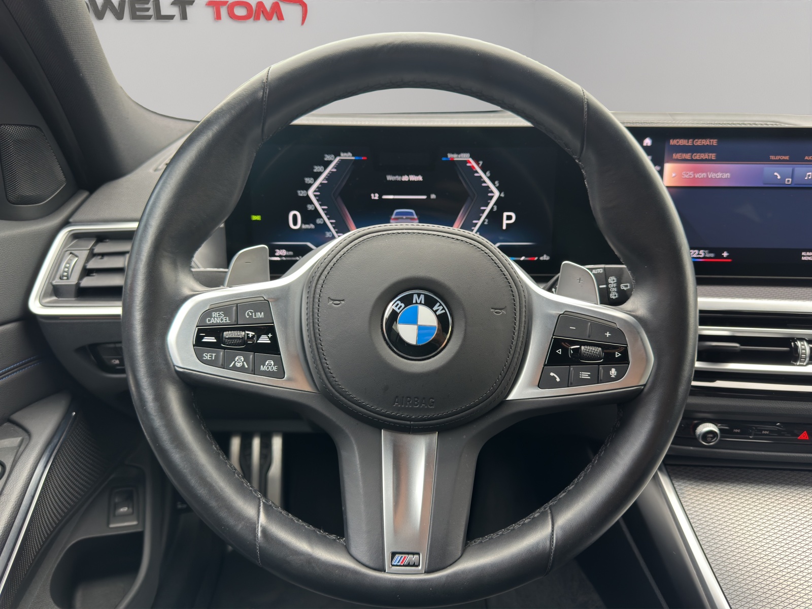 BMW 318i Touring Steptronic M Sport-image-9