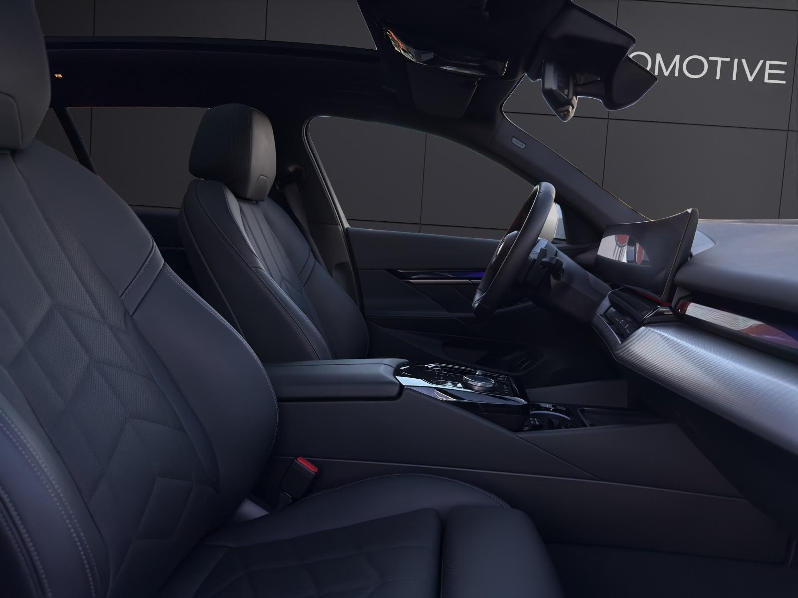 BMW 520d xDrive Touring-image-10