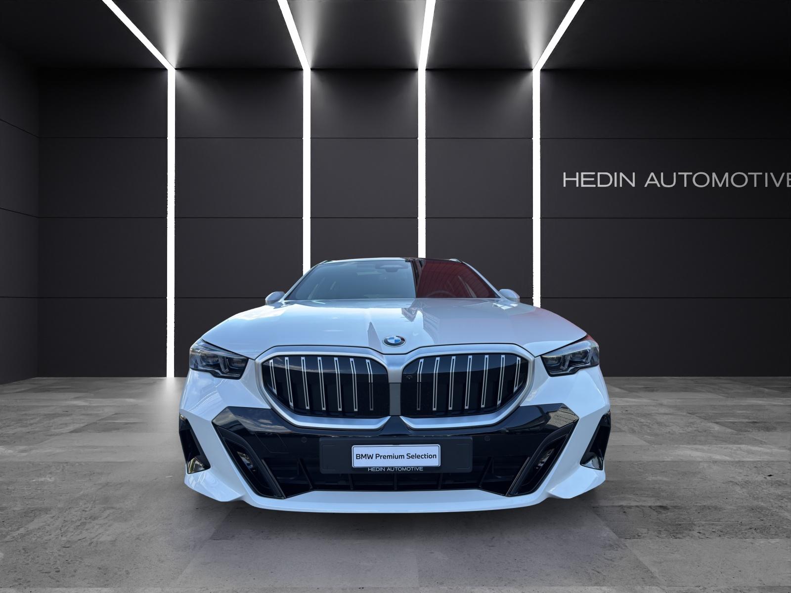 BMW 520d xDrive Touring-image-7