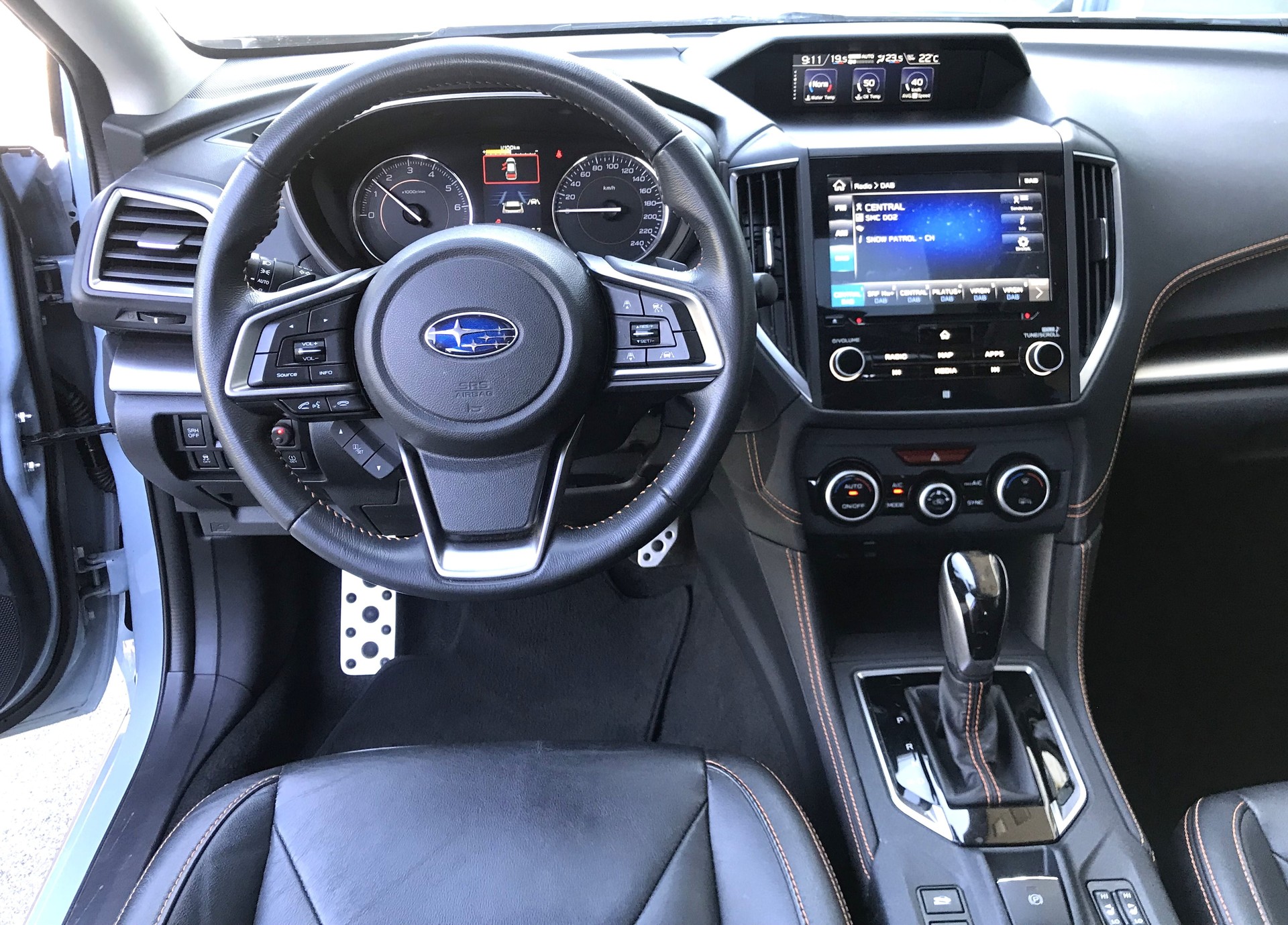 SUBARU XV 2.0 Luxury AWD Lineartronic-image-4