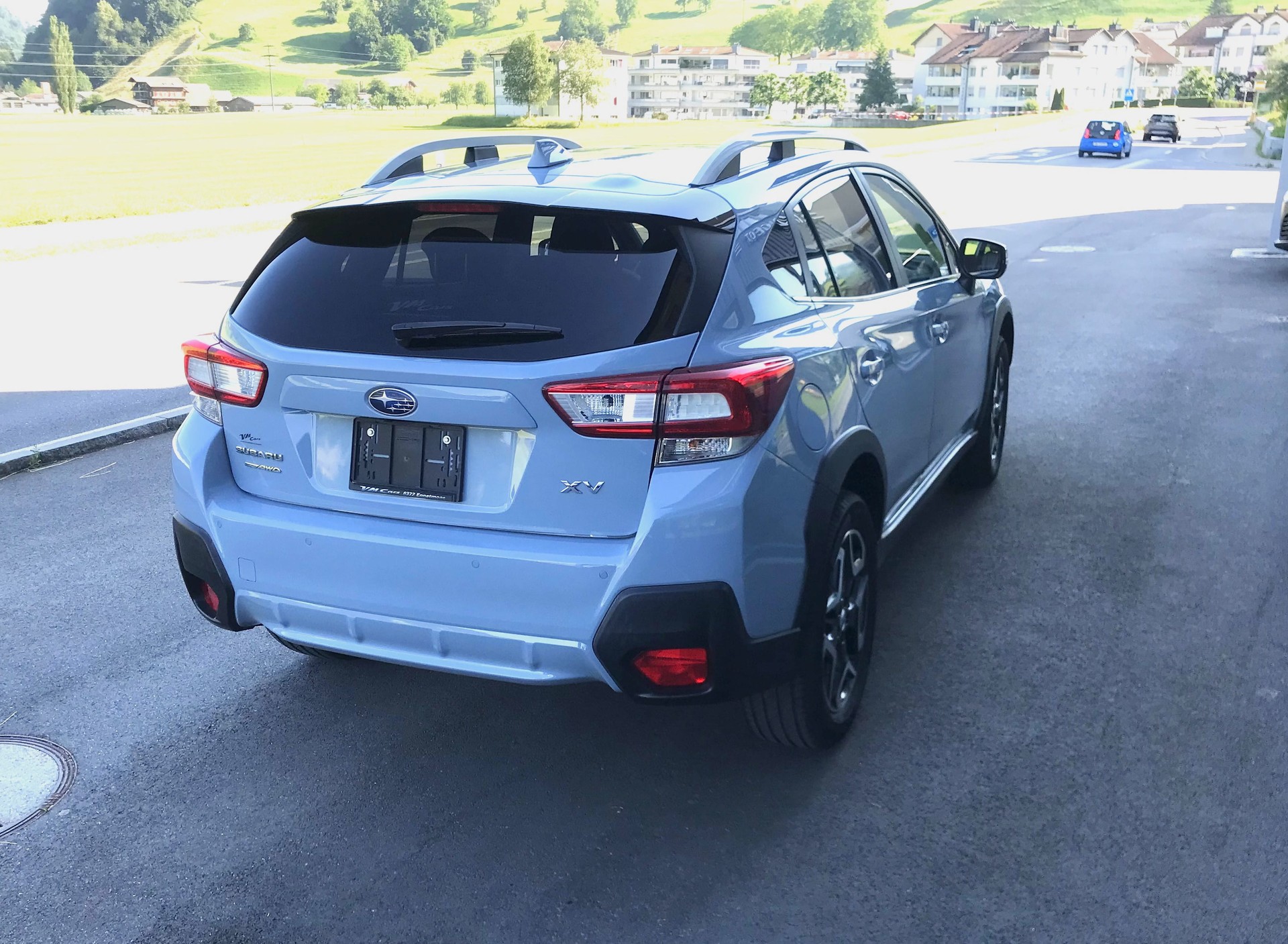 SUBARU XV 2.0 Luxury AWD Lineartronic-image-3