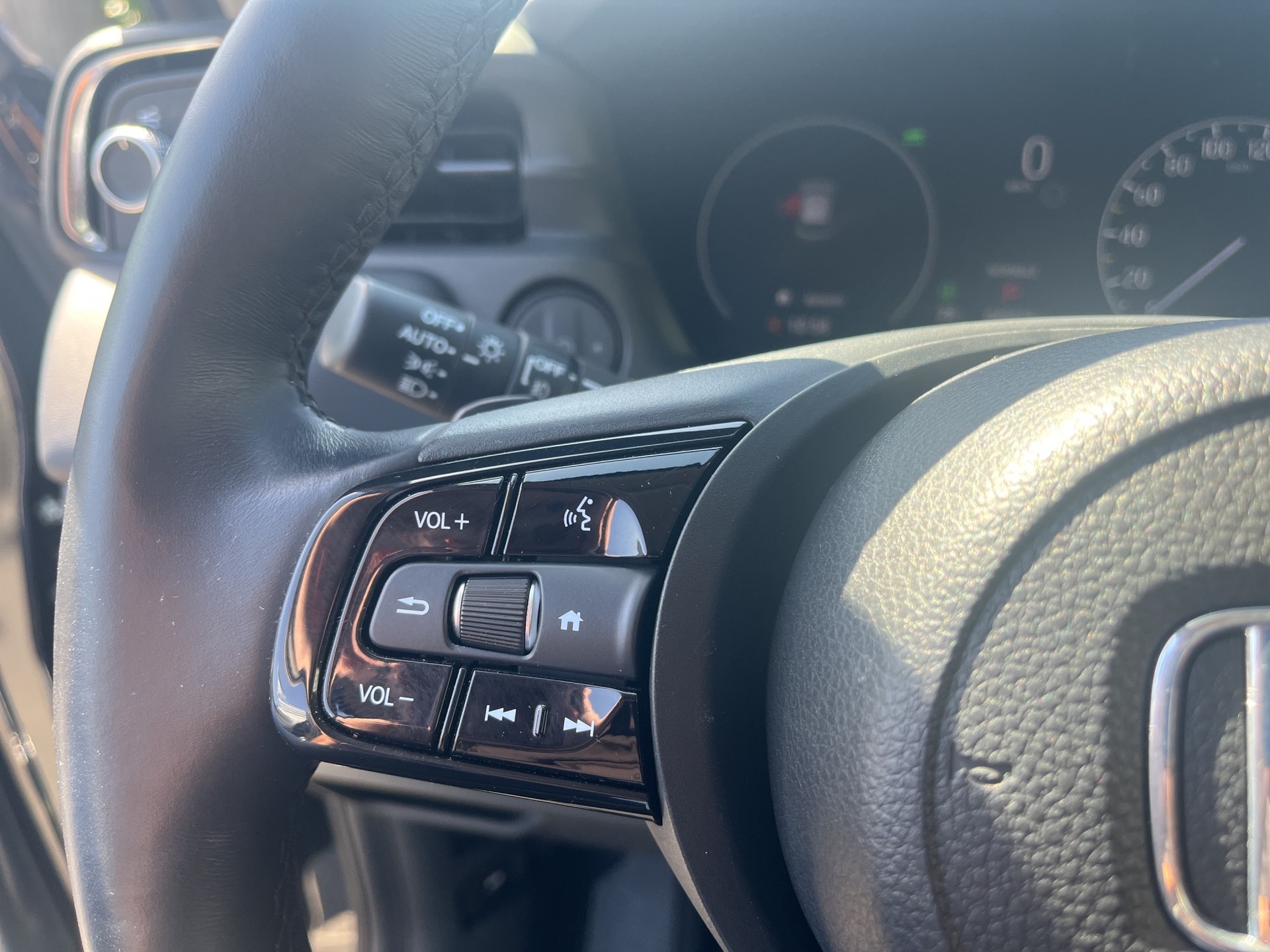HONDA HR-V 1.5 i-MMD Advance-image-17
