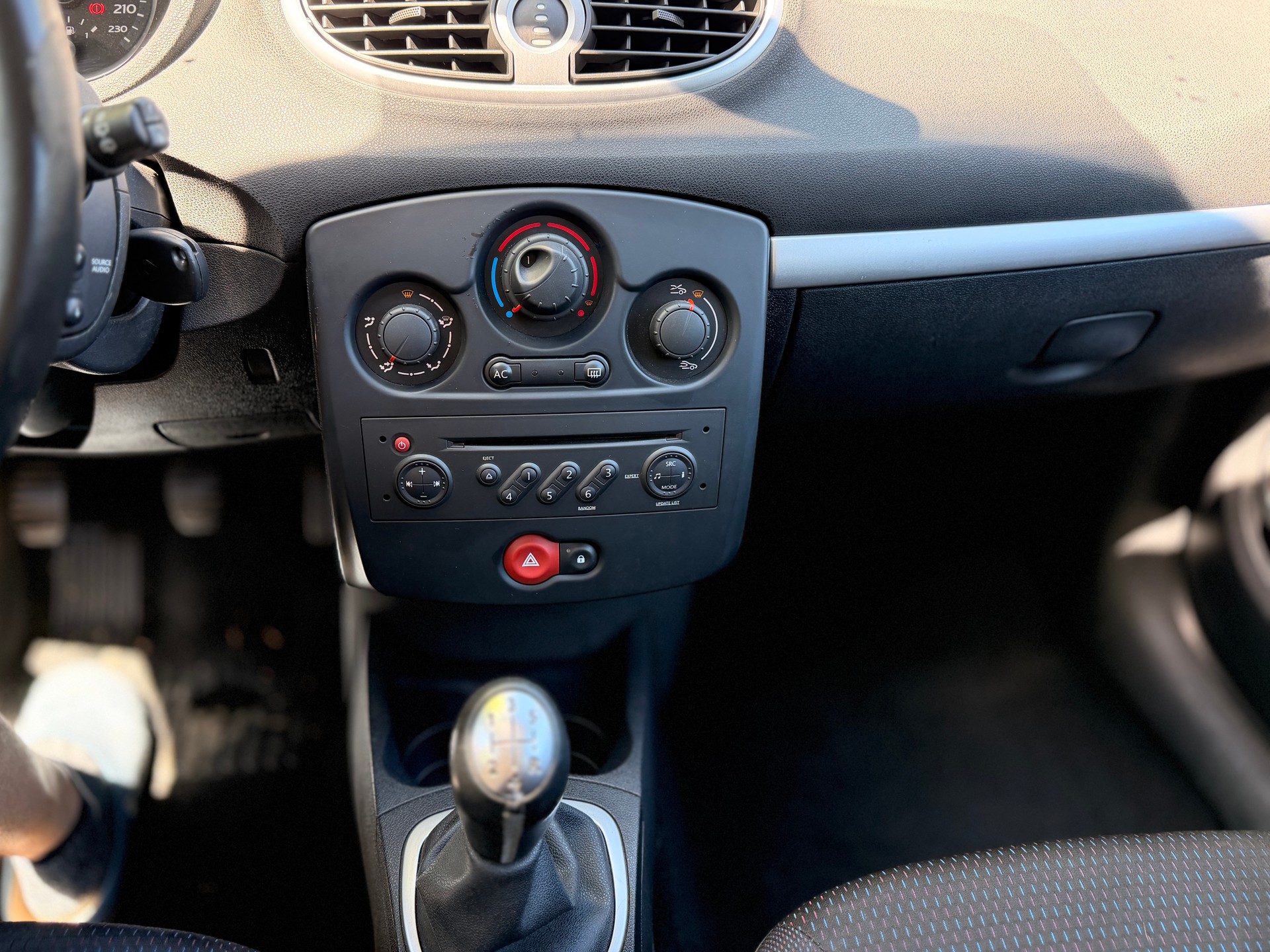 RENAULT 1.2 TCe 100 Dynamique-image-9