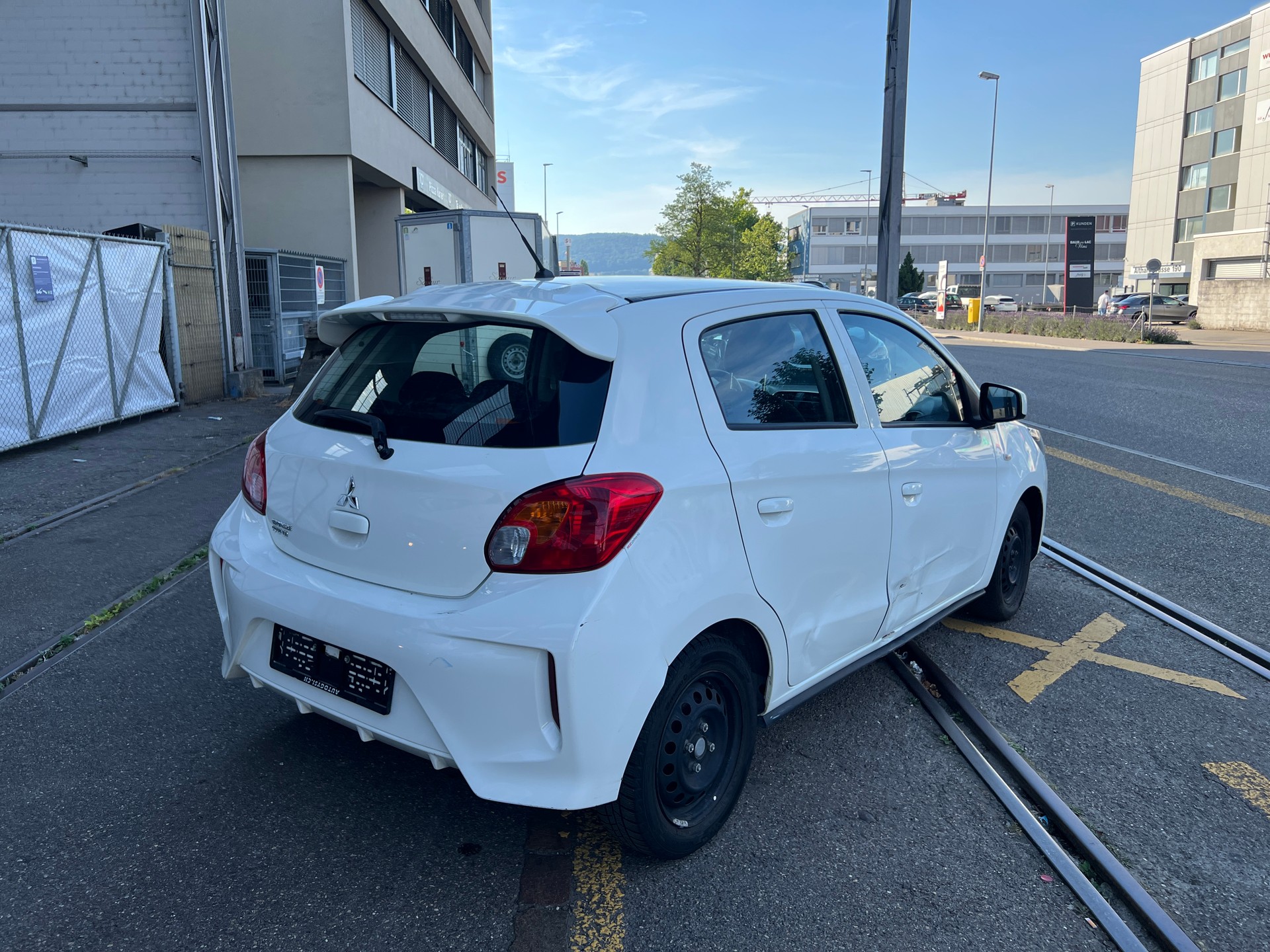 MITSUBISHI Space Star 1.0 Entry-image-4