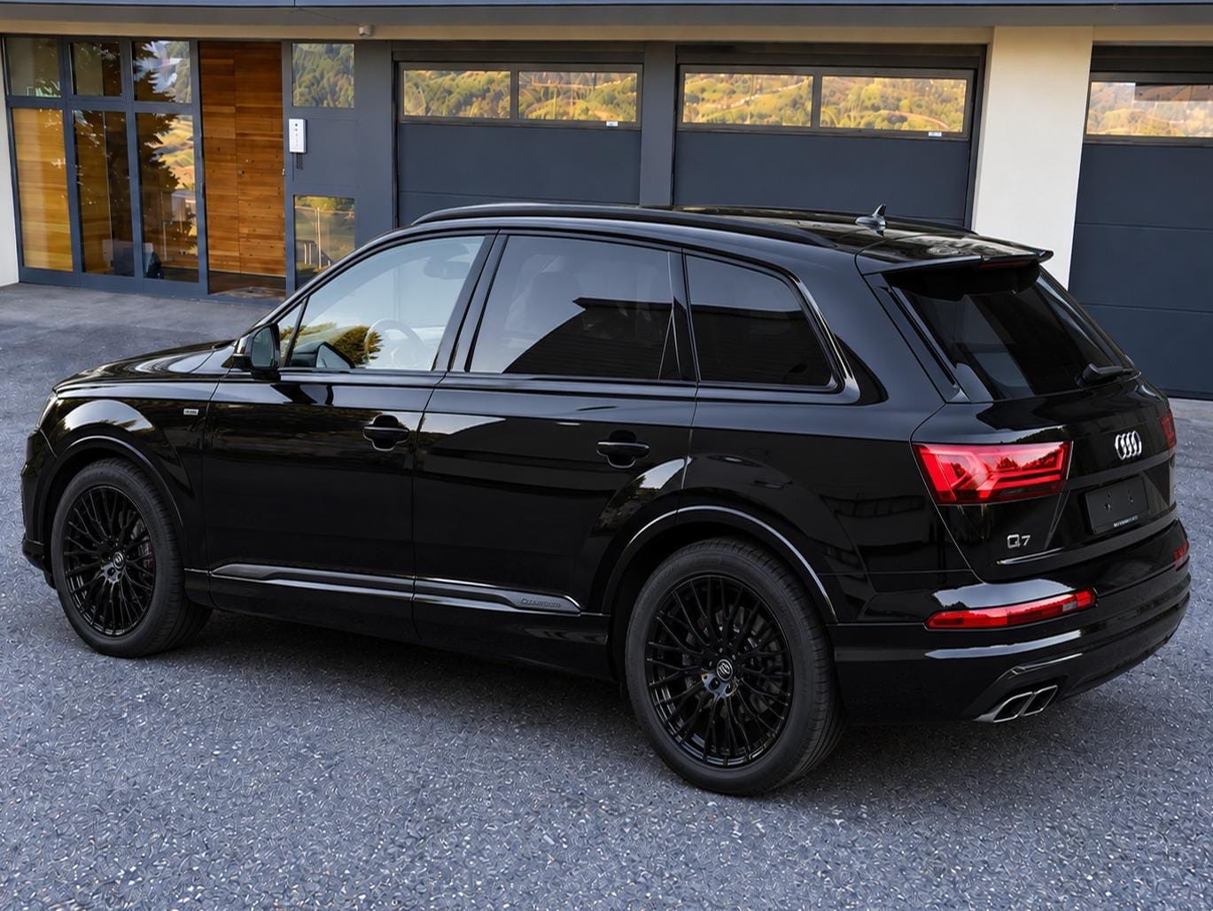 AUDI SQ7 4.0 TDI quattro tiptronic-image-2