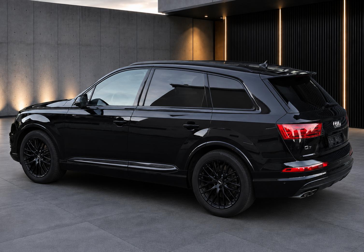 AUDI SQ7 4.0 TDI quattro tiptronic-image-2
