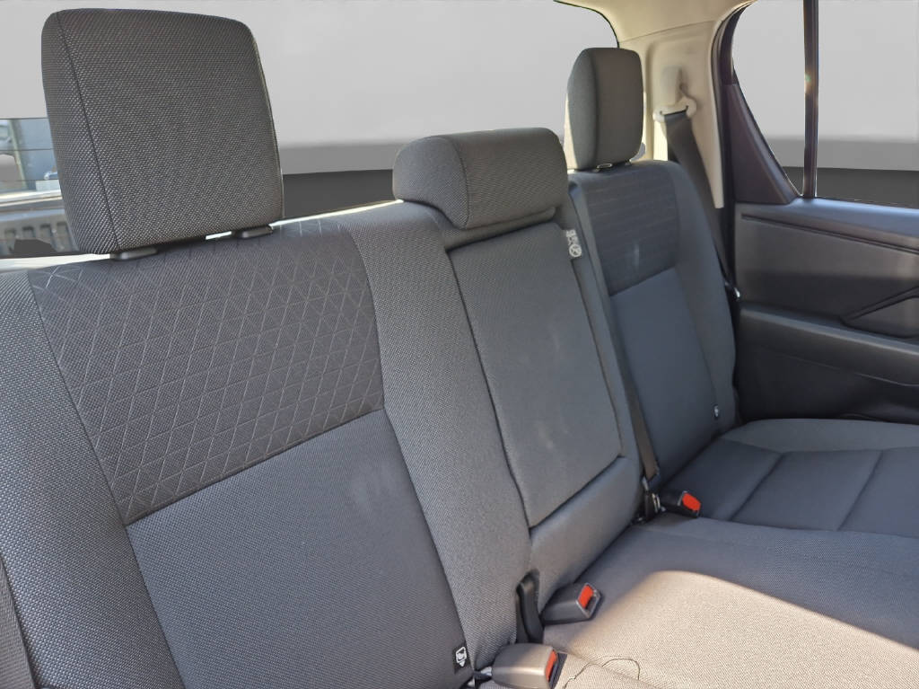 TOYOTA Hilux Double Cab.-Pick-up 59KW 48154/000-image-10