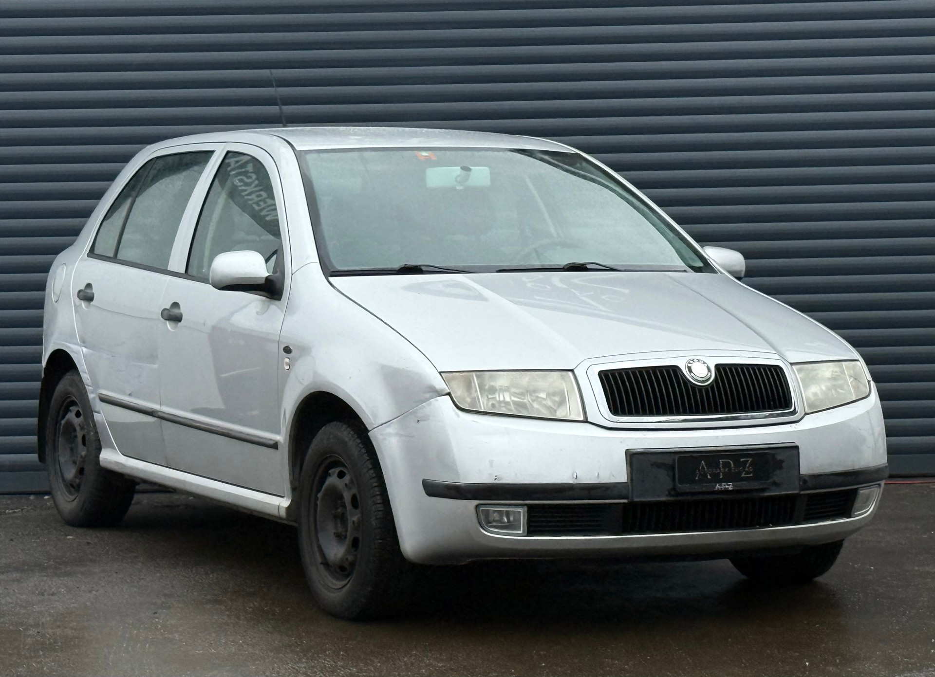 SKODA Fabia 1.4 16V Comfort-image-2