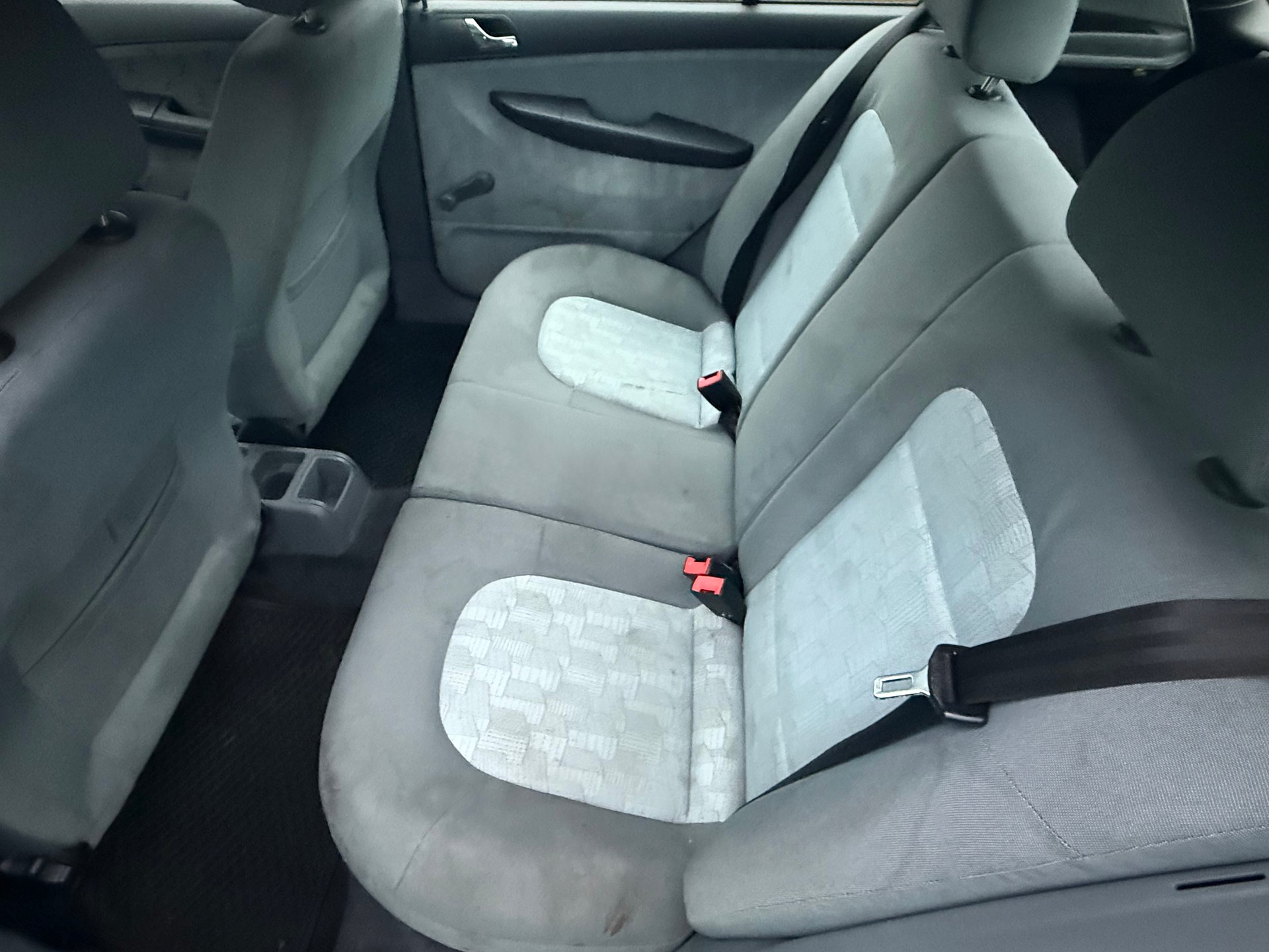 SKODA Fabia 1.4 16V Comfort-image-10