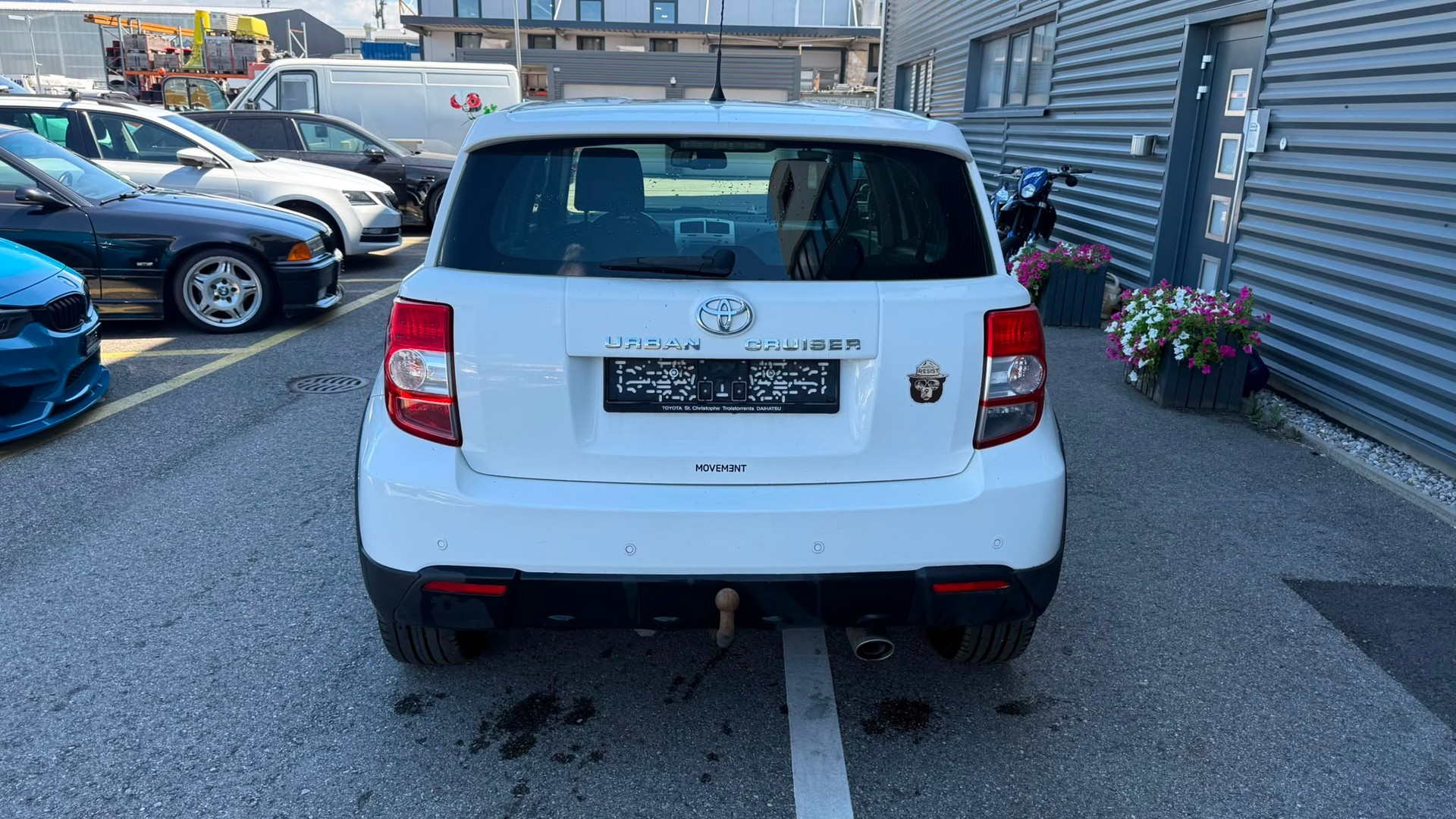 TOYOTA UrbanCruiser 1.4 D-4D Linea Sol 4WD-image-4