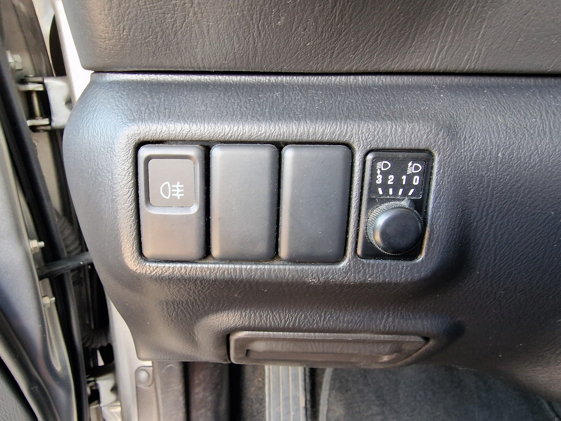 SUBARU Impreza 1.5R Swiss De Luxe Automatic MFK Neu 12Mt Gara 8xAlu-image-18