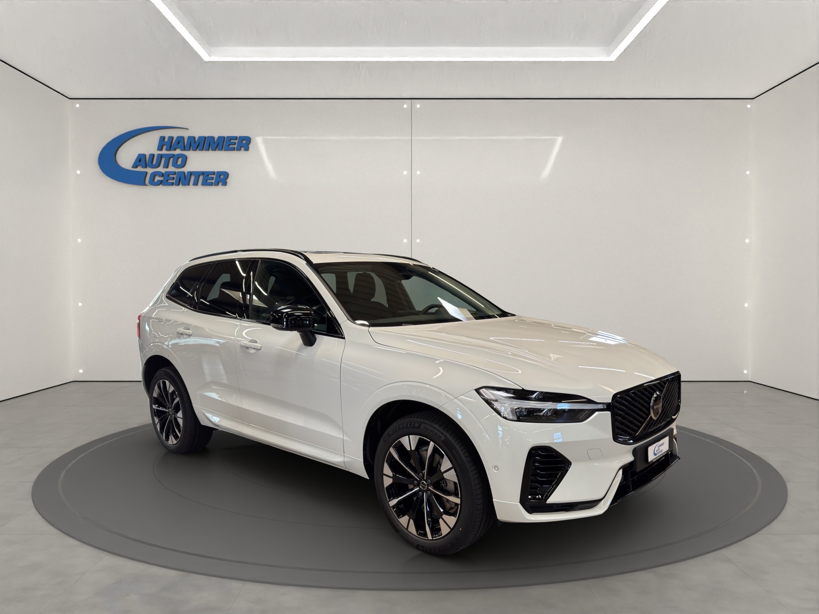 VOLVO XC60 2.0 T6 TE Plus Dark eAWD-image-6