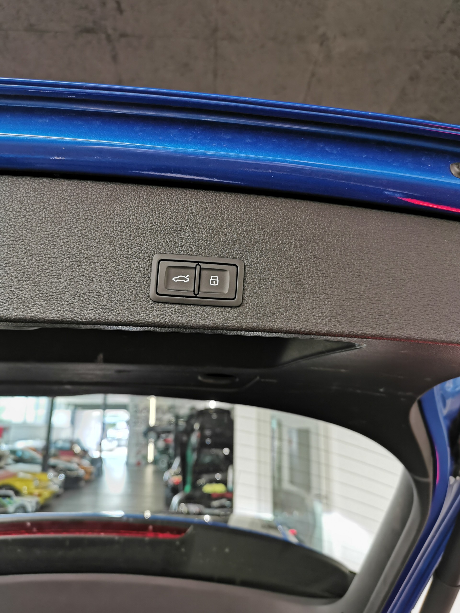 AUDI Q2 2.0 TDI AUDI EXCLUSIVE Edition # 1 quattro S-tronic NAPPA LEDER UNIKAT INDIVIDUAL AUSSTATTUNG PANO EL. HECKKLAPPE B&O S-LINE-image-7