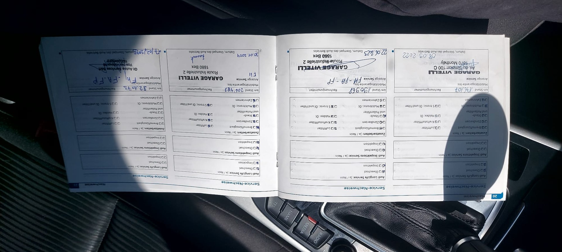 AUDI A4 Avant 1.8 TFSI multitronic-image-13