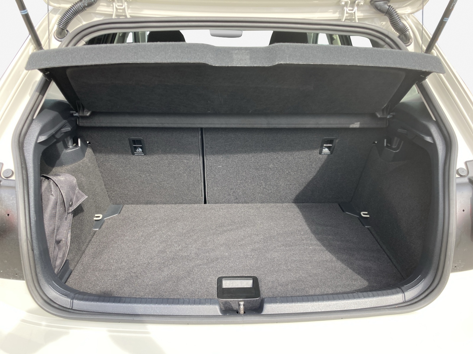 VW Polo 1.0 TSI Life DSG-image-12