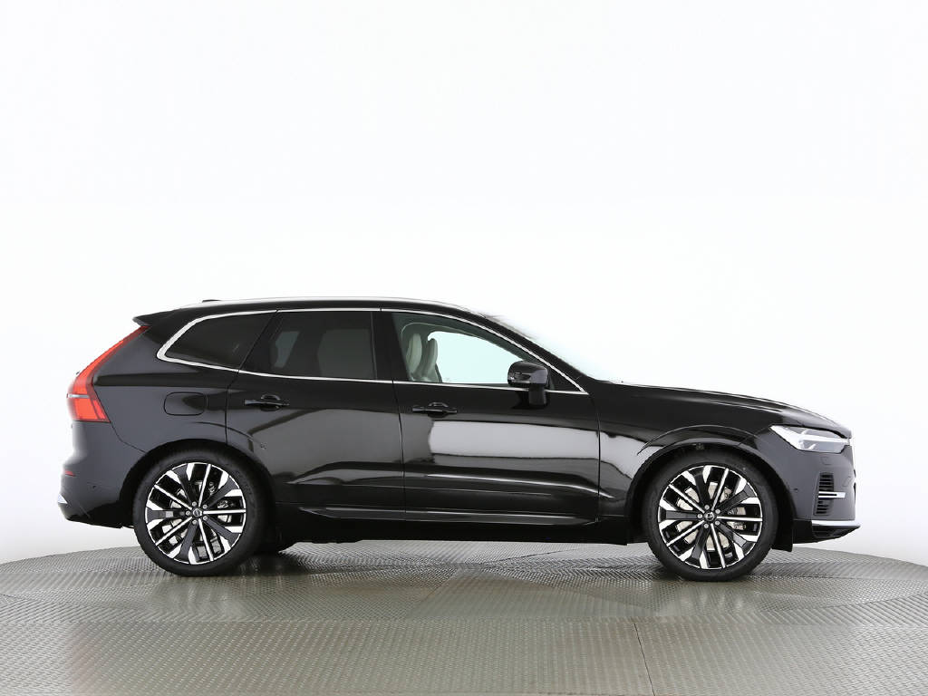 VOLVO XC60 2.0 T8 TE Ultra Bright eAWD-image-16