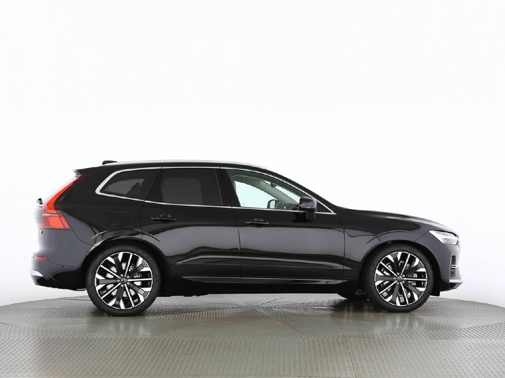 VOLVO XC60 2.0 T8 TE Ultra Bright eAWD-image-15