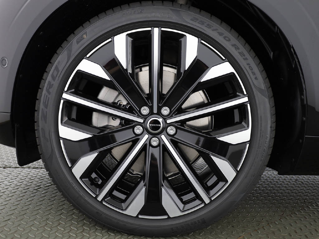 VOLVO XC60 2.0 T8 TE Ultra Bright eAWD-image-5