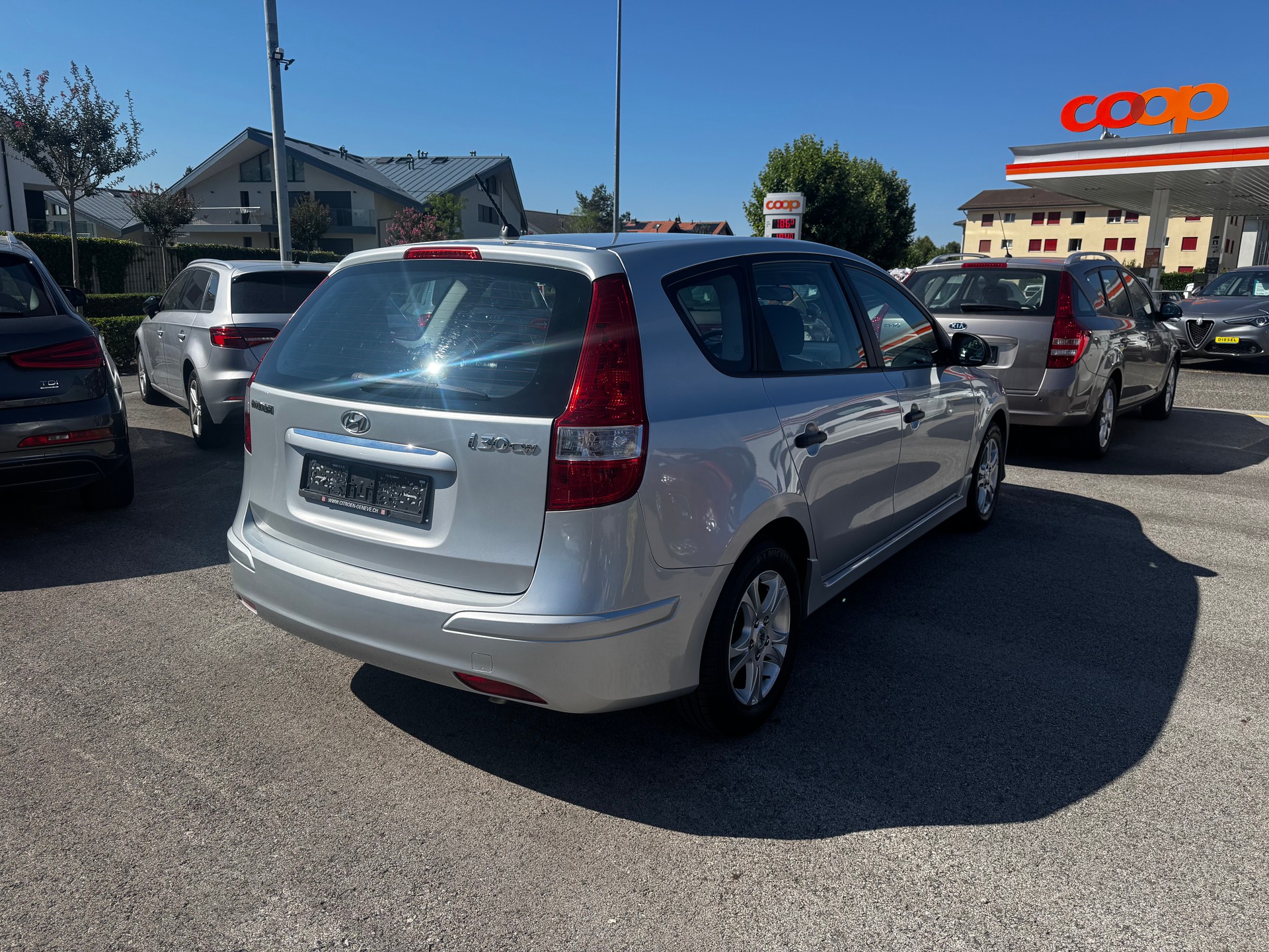 HYUNDAI i30 Wagon 1.4 Comfort-image-5